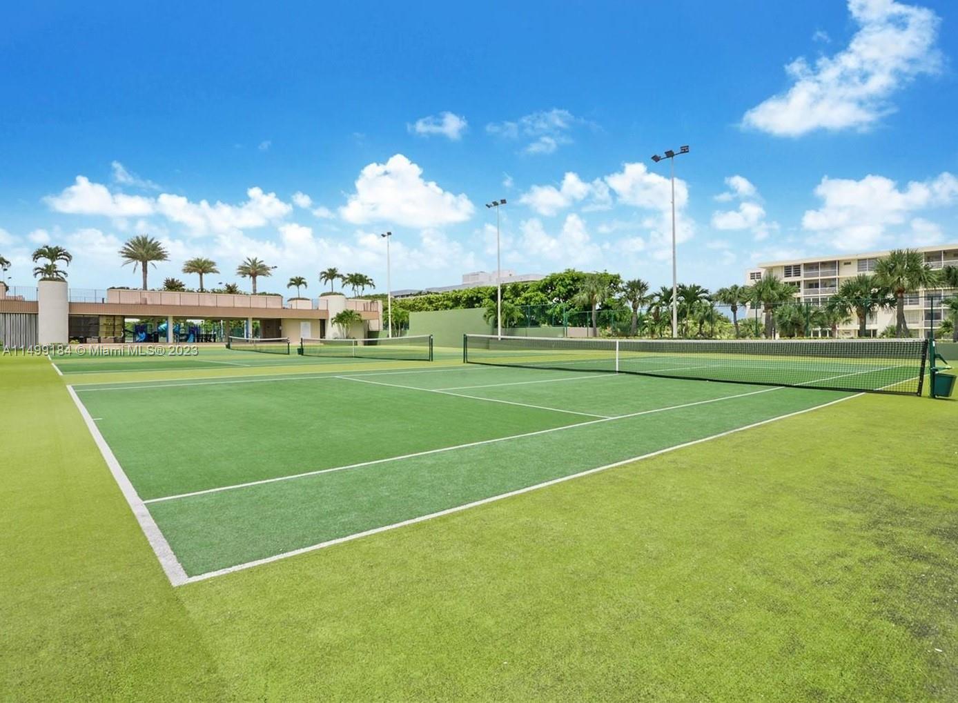 1800 NE 114th St 905, Miami, Florida 33181, 2 Bedrooms Bedrooms, ,3 BathroomsBathrooms,Residentiallease,For Rent,1800 NE 114th St 905,A11499184