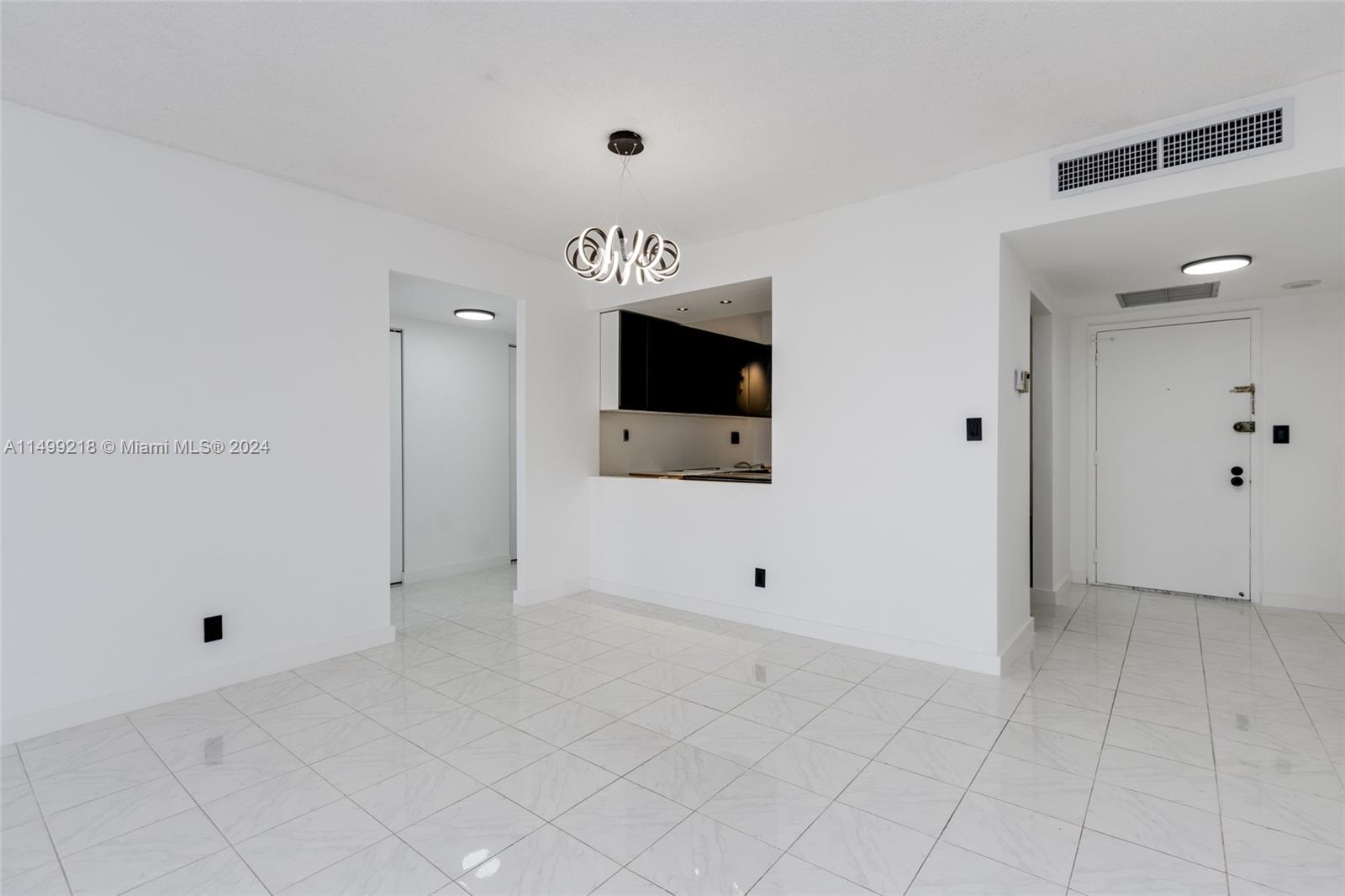 600 Three Islands Blvd 419, Hallandale Beach, Florida 33009, 2 Bedrooms Bedrooms, ,2 BathroomsBathrooms,Residential,For Sale,600 Three Islands Blvd 419,A11499218