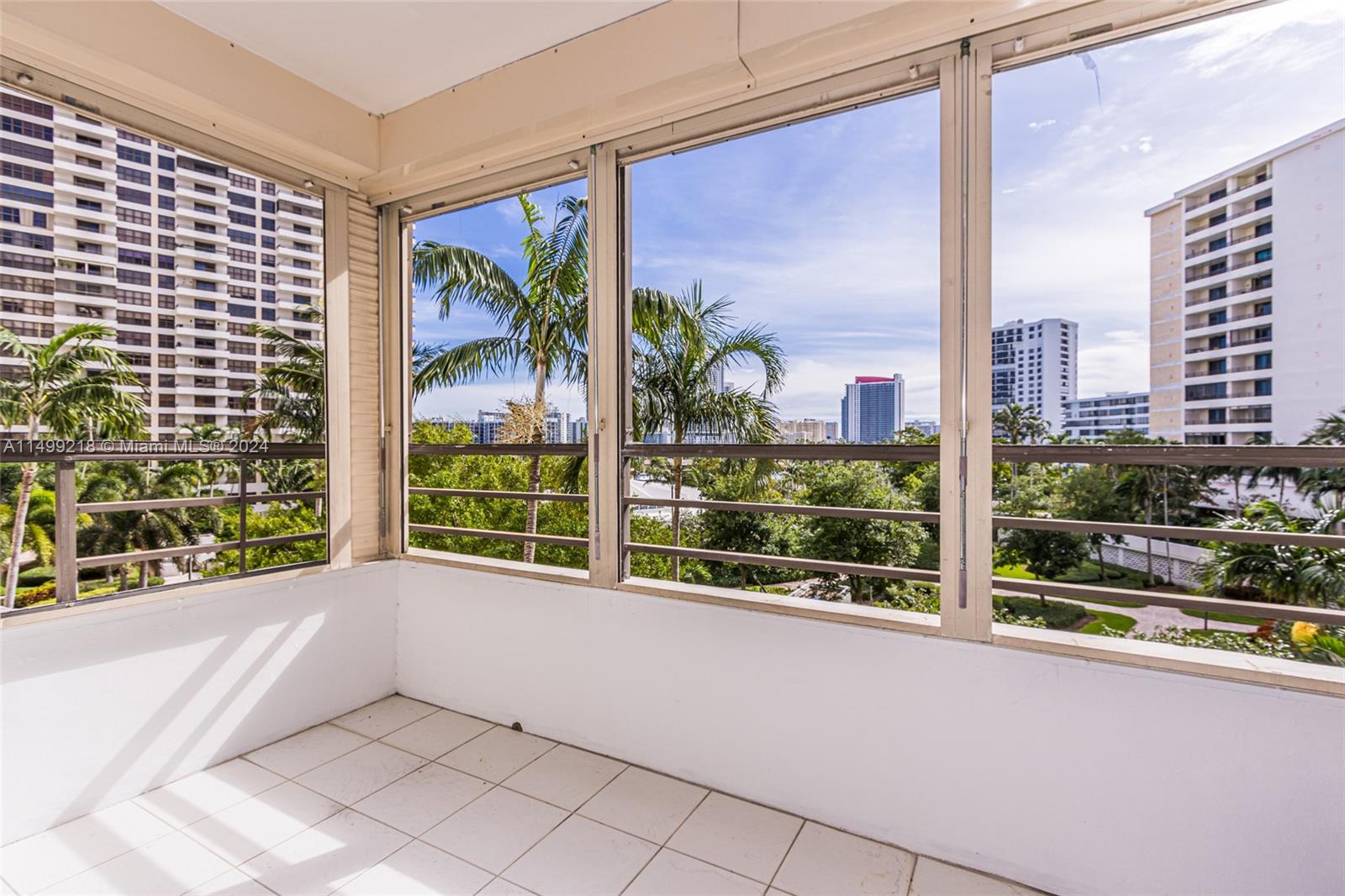600 Three Islands Blvd 419, Hallandale Beach, Florida 33009, 2 Bedrooms Bedrooms, ,2 BathroomsBathrooms,Residential,For Sale,600 Three Islands Blvd 419,A11499218