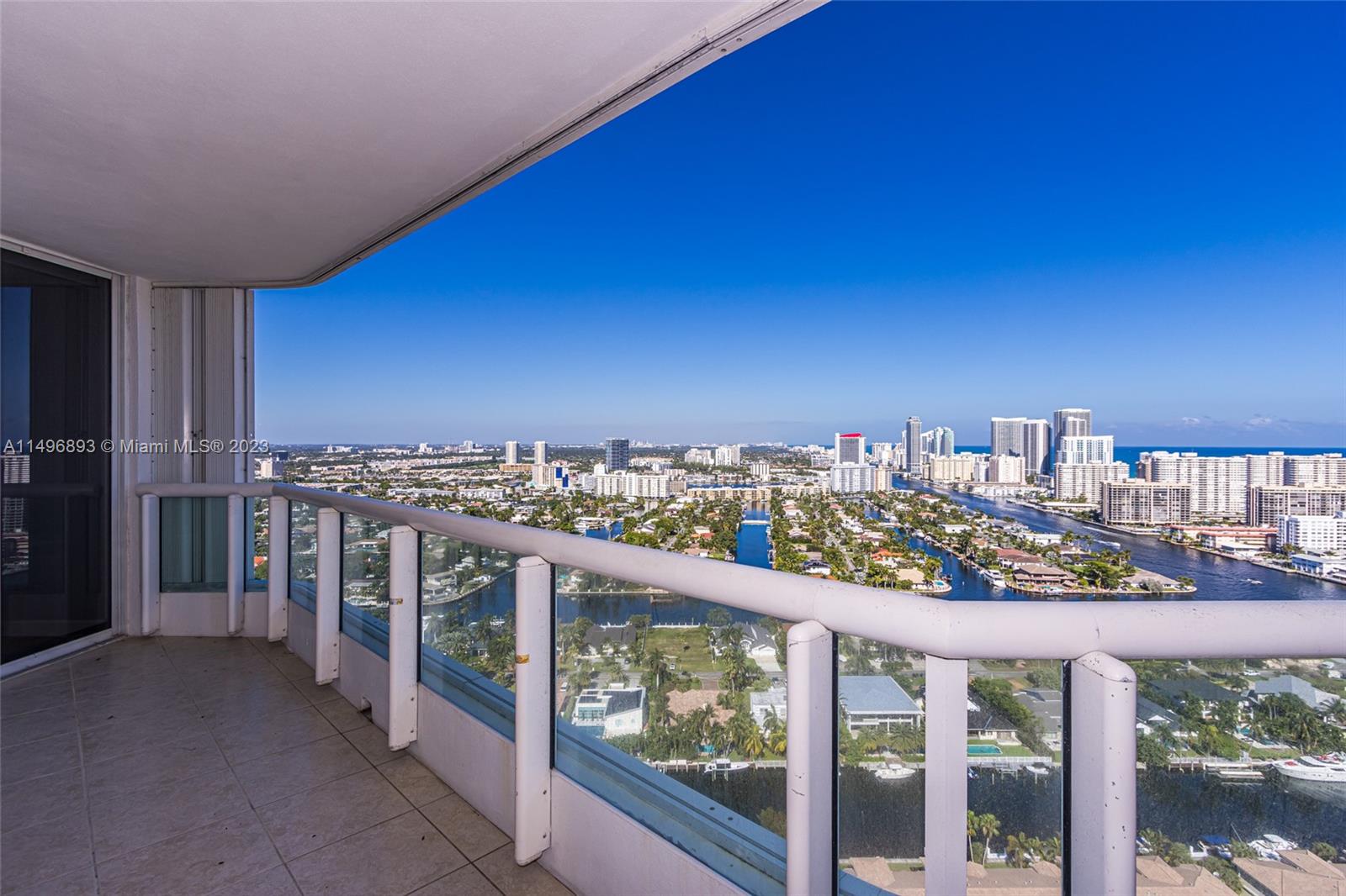 21205 Yacht Club Dr, Aventura, FL, 33180 United States, 3 Bedrooms Bedrooms, ,2 BathroomsBathrooms,Residential,For Sale,Yacht Club Dr,A11496893