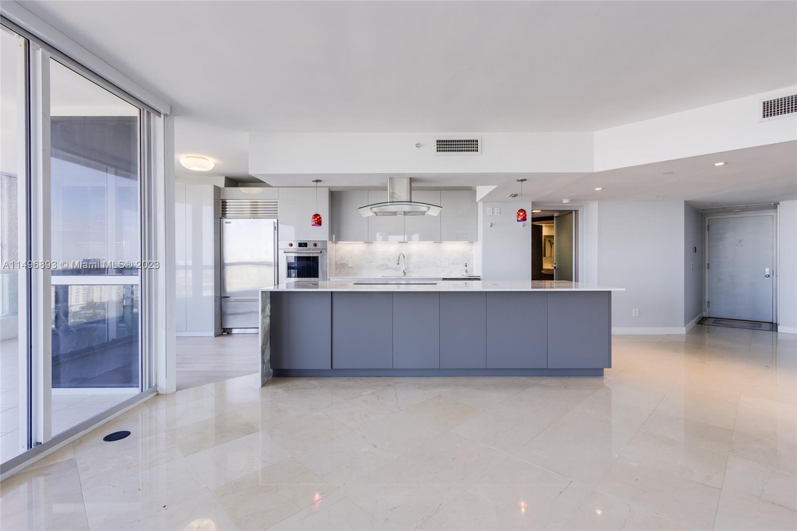 21205 Yacht Club Dr, Aventura, FL, 33180 United States, 3 Bedrooms Bedrooms, ,2 BathroomsBathrooms,Residential,For Sale,Yacht Club Dr,A11496893