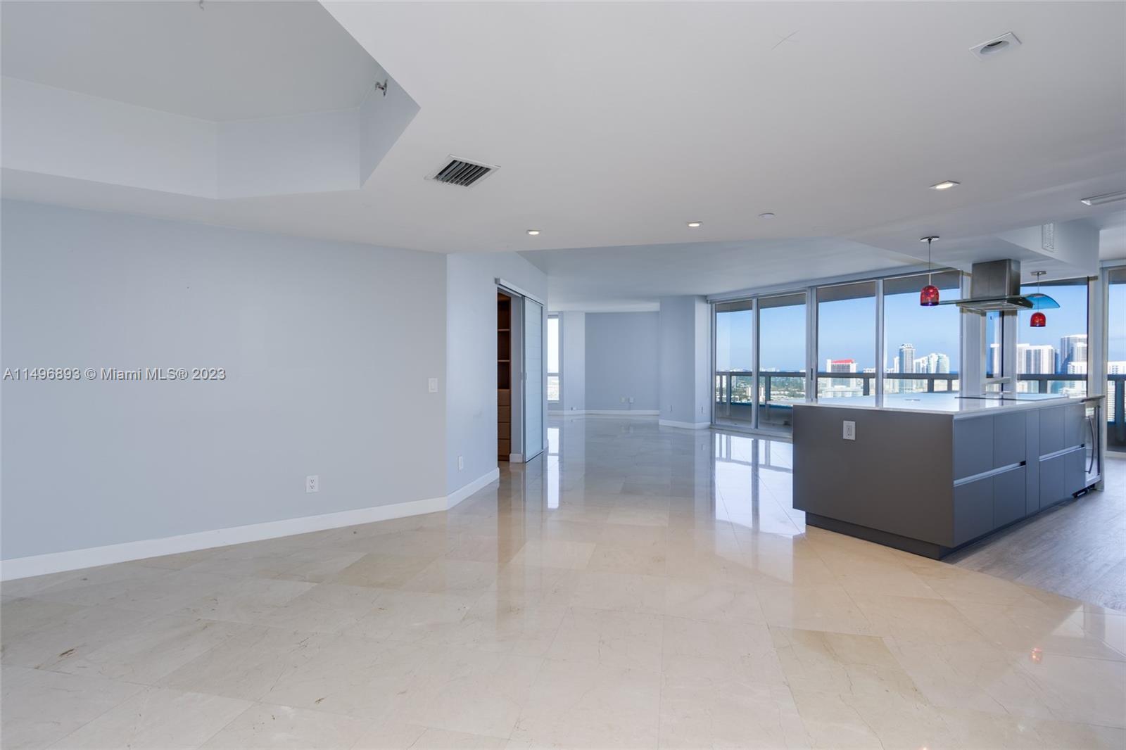 21205 Yacht Club Dr, Aventura, FL, 33180 United States, 3 Bedrooms Bedrooms, ,2 BathroomsBathrooms,Residential,For Sale,Yacht Club Dr,A11496893