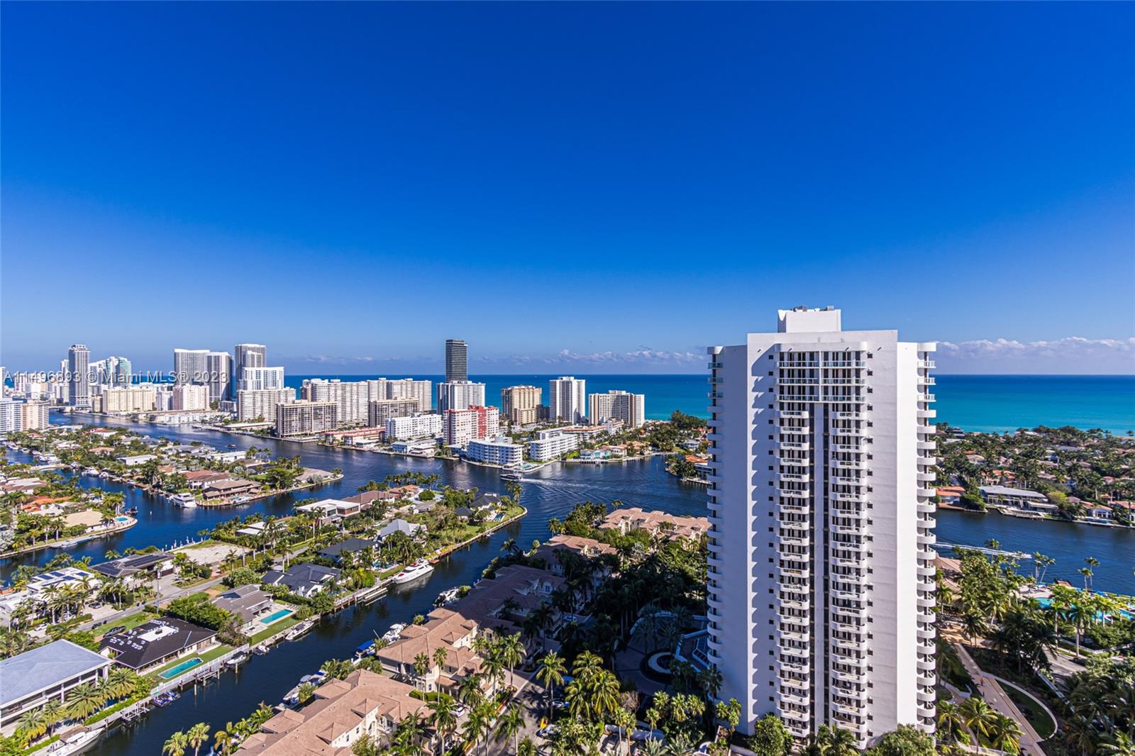21205 Yacht Club Dr, Aventura, FL, 33180 United States, 3 Bedrooms Bedrooms, ,2 BathroomsBathrooms,Residential,For Sale,Yacht Club Dr,A11496893