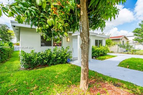 1144 NW 74th St  For Sale A11499367, FL