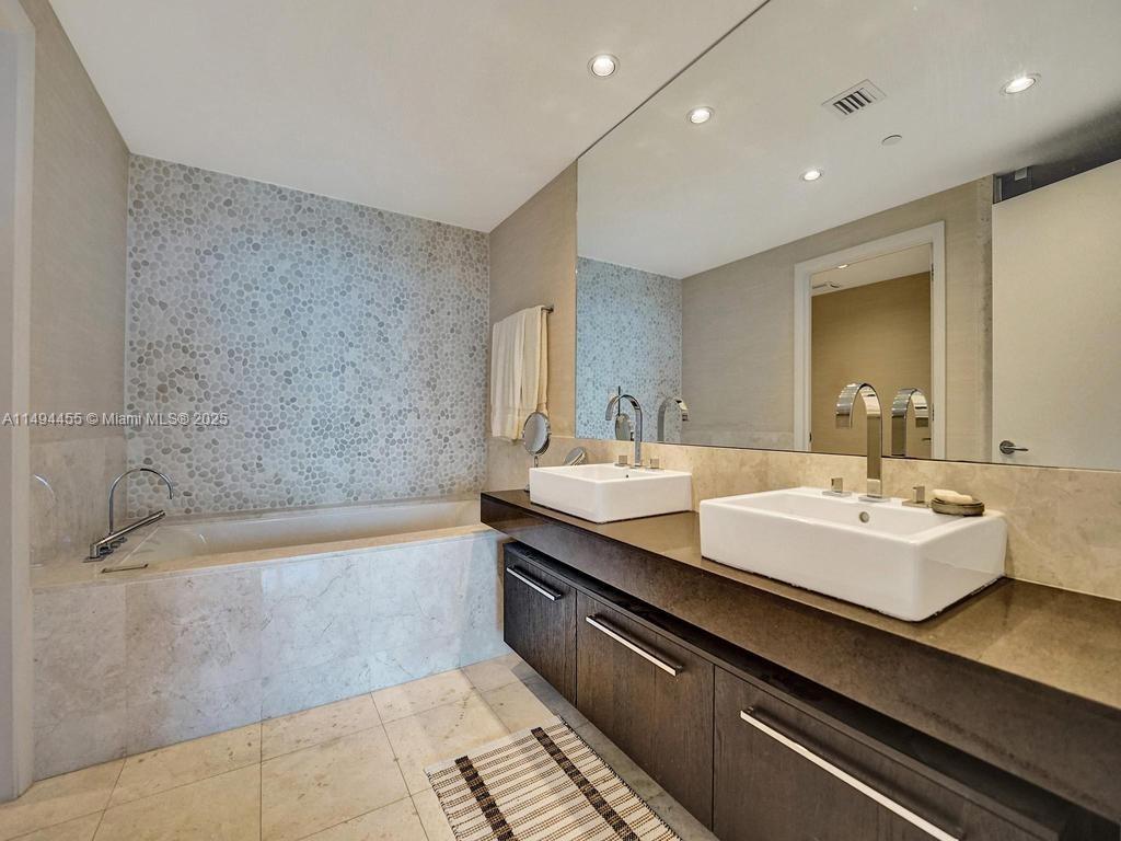 17121 Collins Ave 3904-5, Sunny Isles Beach, Florida 33160, 6 Bedrooms Bedrooms, ,6 BathroomsBathrooms,Residential,For Sale,17121 Collins Ave 3904-5,A11494455