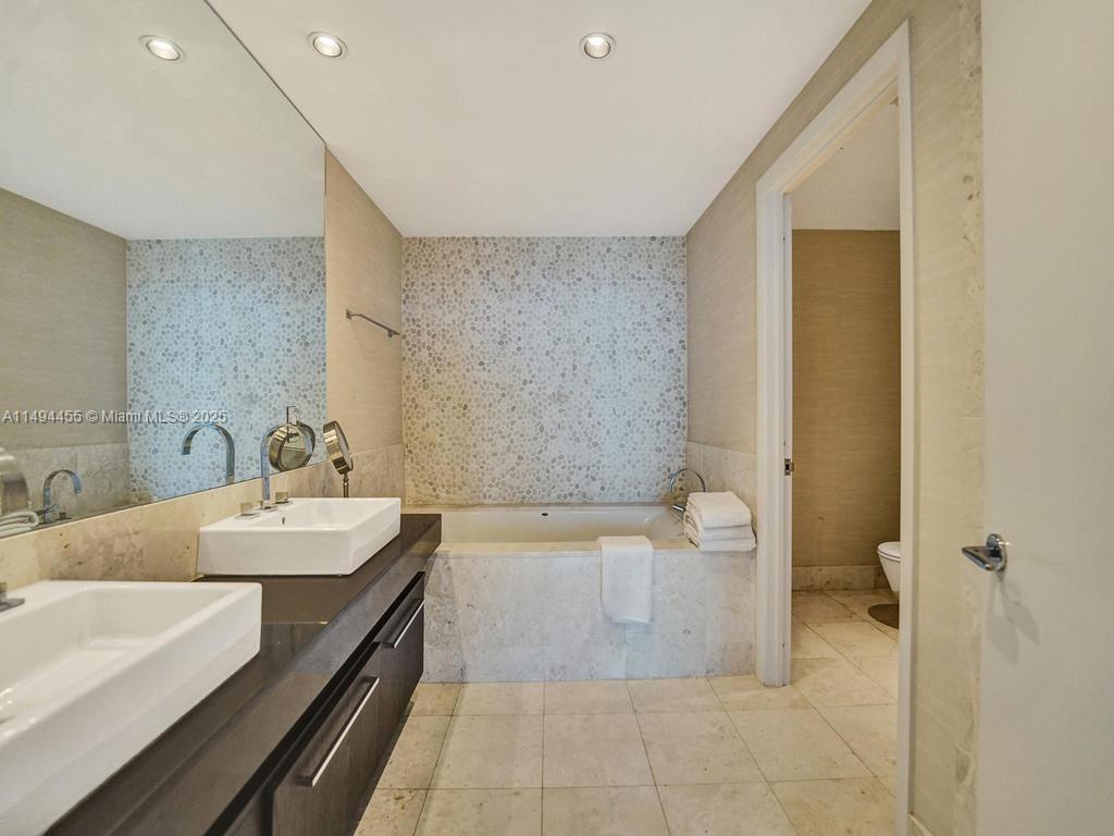 17121 Collins Ave 3904-5, Sunny Isles Beach, Florida 33160, 6 Bedrooms Bedrooms, ,6 BathroomsBathrooms,Residential,For Sale,17121 Collins Ave 3904-5,A11494455