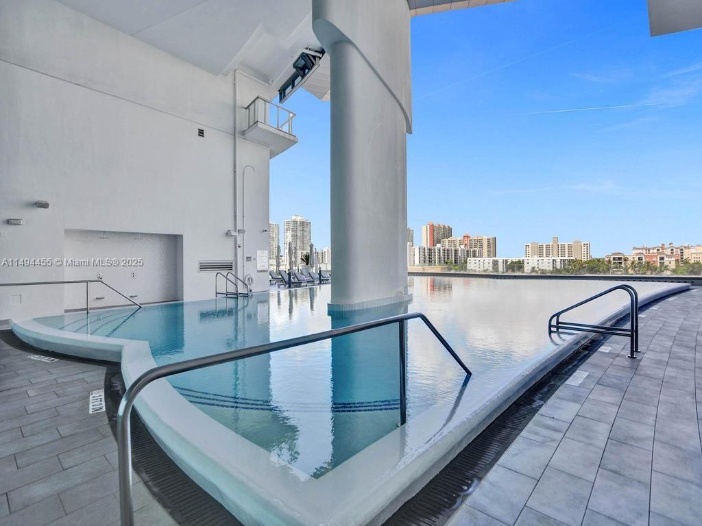 17121 Collins Ave, Sunny Isles Beach, FL, 33160 United States, 6 Bedrooms Bedrooms, ,6 BathroomsBathrooms,Residential,For Sale,Collins Ave,A11494455