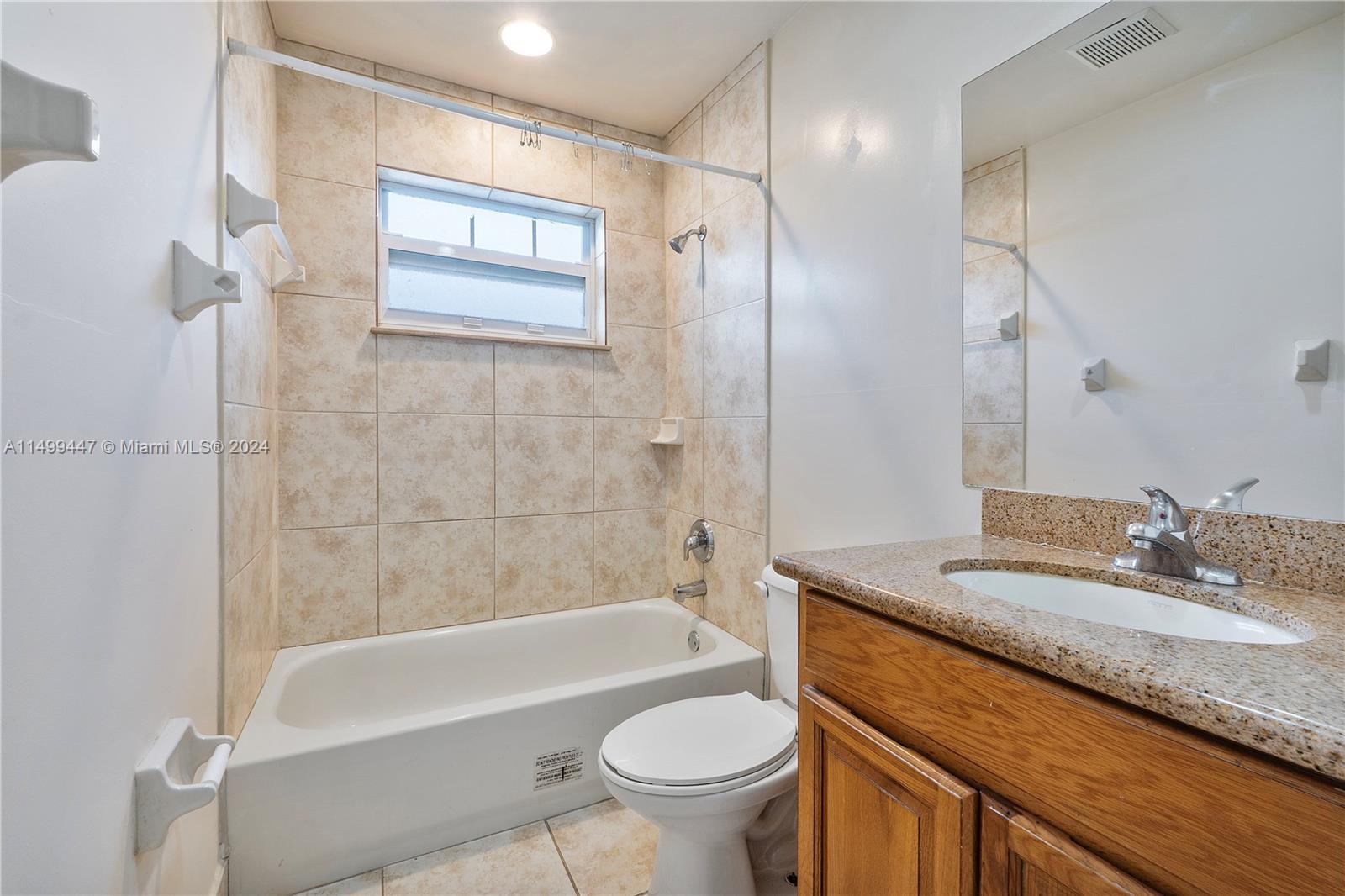1801 NW 54th Ter AA4, Lauderhill, Florida 33313, 3 Bedrooms Bedrooms, ,2 BathroomsBathrooms,Residential,For Sale,1801 NW 54th Ter AA4,A11499447