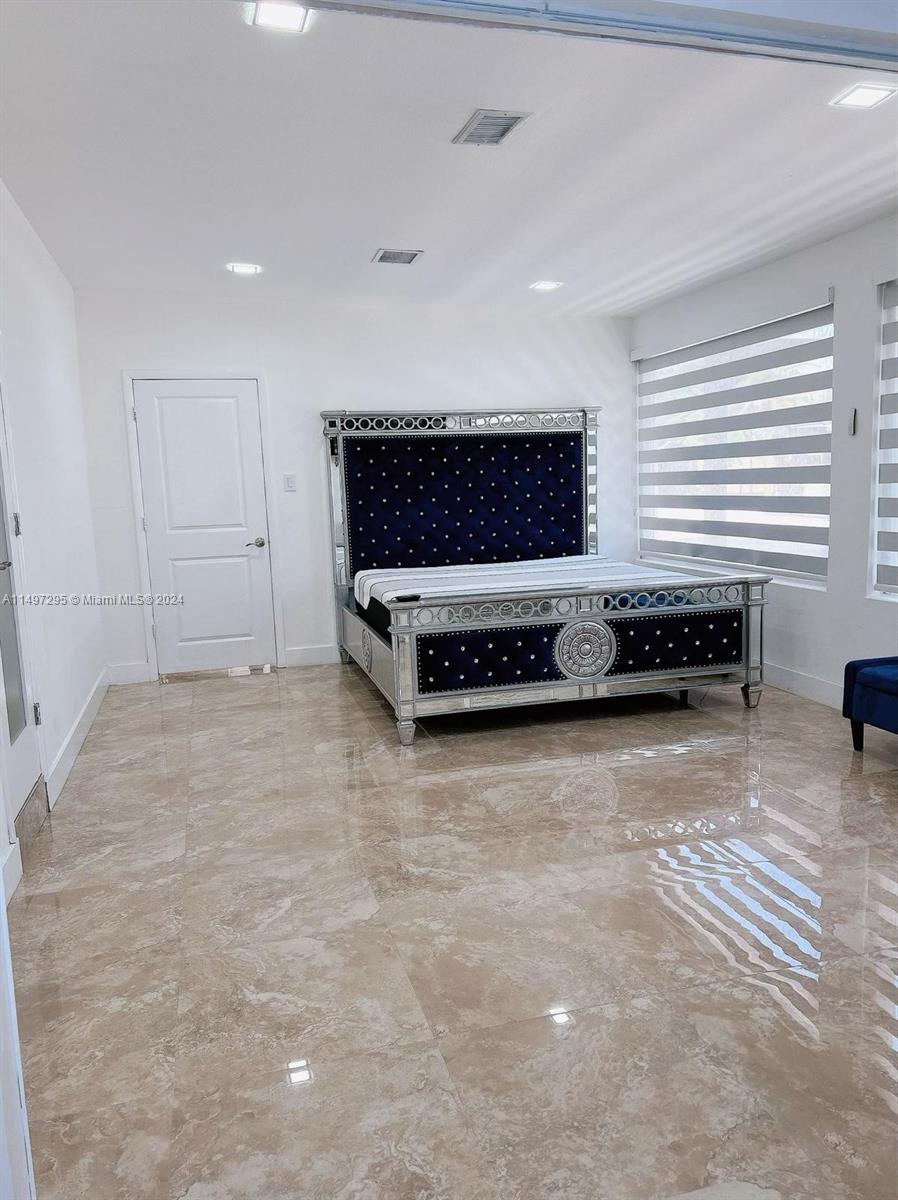 15305 SW 209th Ave, Miami, Florida 33187, 6 Bedrooms Bedrooms, ,3 BathroomsBathrooms,Residential,For Sale,15305 SW 209th Ave,A11497295