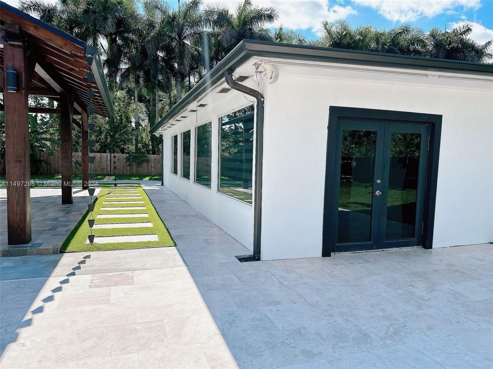 15305 SW 209th Ave, Miami, Florida 33187, 6 Bedrooms Bedrooms, ,3 BathroomsBathrooms,Residential,For Sale,15305 SW 209th Ave,A11497295