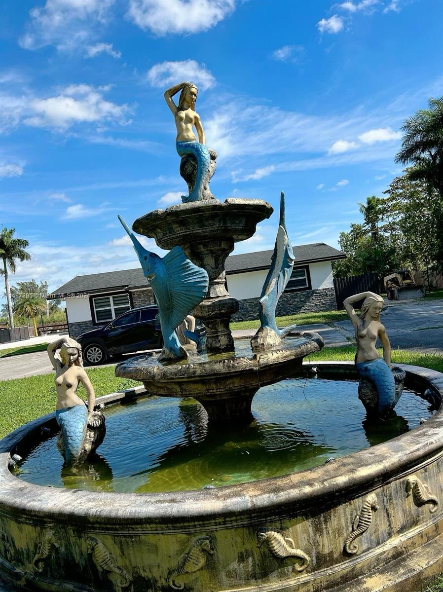 15305 SW 209th Ave, Miami, Florida 33187, 6 Bedrooms Bedrooms, ,3 BathroomsBathrooms,Residential,For Sale,15305 SW 209th Ave,A11497295