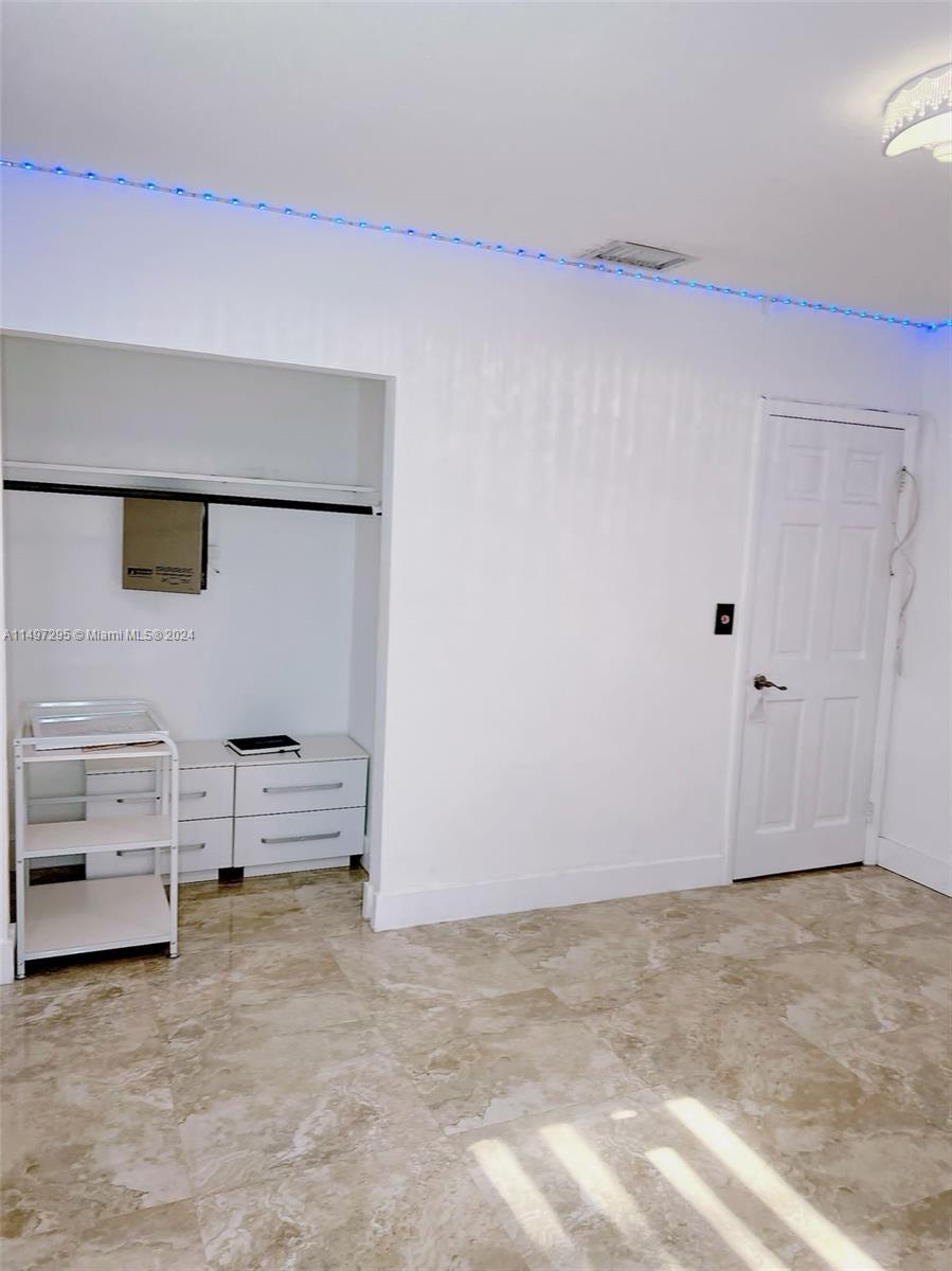 15305 SW 209th Ave, Miami, Florida 33187, 6 Bedrooms Bedrooms, ,3 BathroomsBathrooms,Residential,For Sale,15305 SW 209th Ave,A11497295