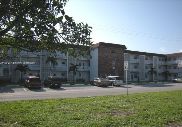 1330 43rd Ave, Lauderhill, FL, 33313 United States, 1 Bedroom Bedrooms, ,1 BathroomBathrooms,Residential,For Sale,43rd Ave,A11499467