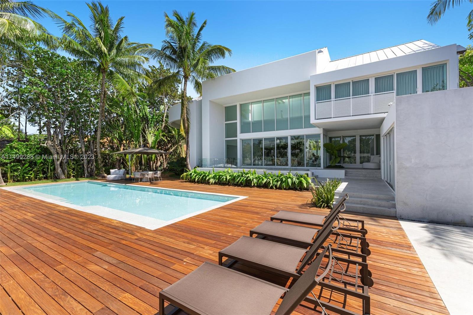 161 Cape Florida Dr, Key Biscayne, FL, 33149 United States, 4 Bedrooms Bedrooms, ,4 BathroomsBathrooms,Residential,For Sale,Cape Florida Dr,A11499288