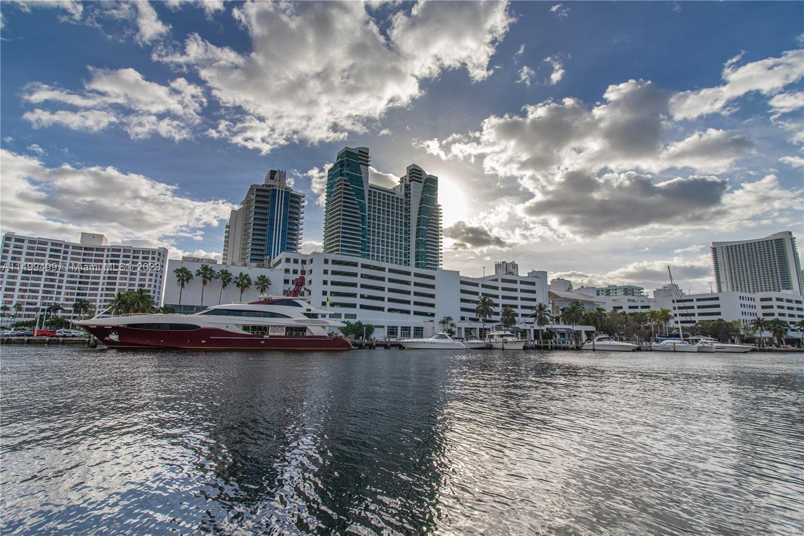 400 Leslie Dr 209, Hallandale Beach, Florida 33009, 2 Bedrooms Bedrooms, ,2 BathroomsBathrooms,Residential,For Sale,400 Leslie Dr 209,A11499499