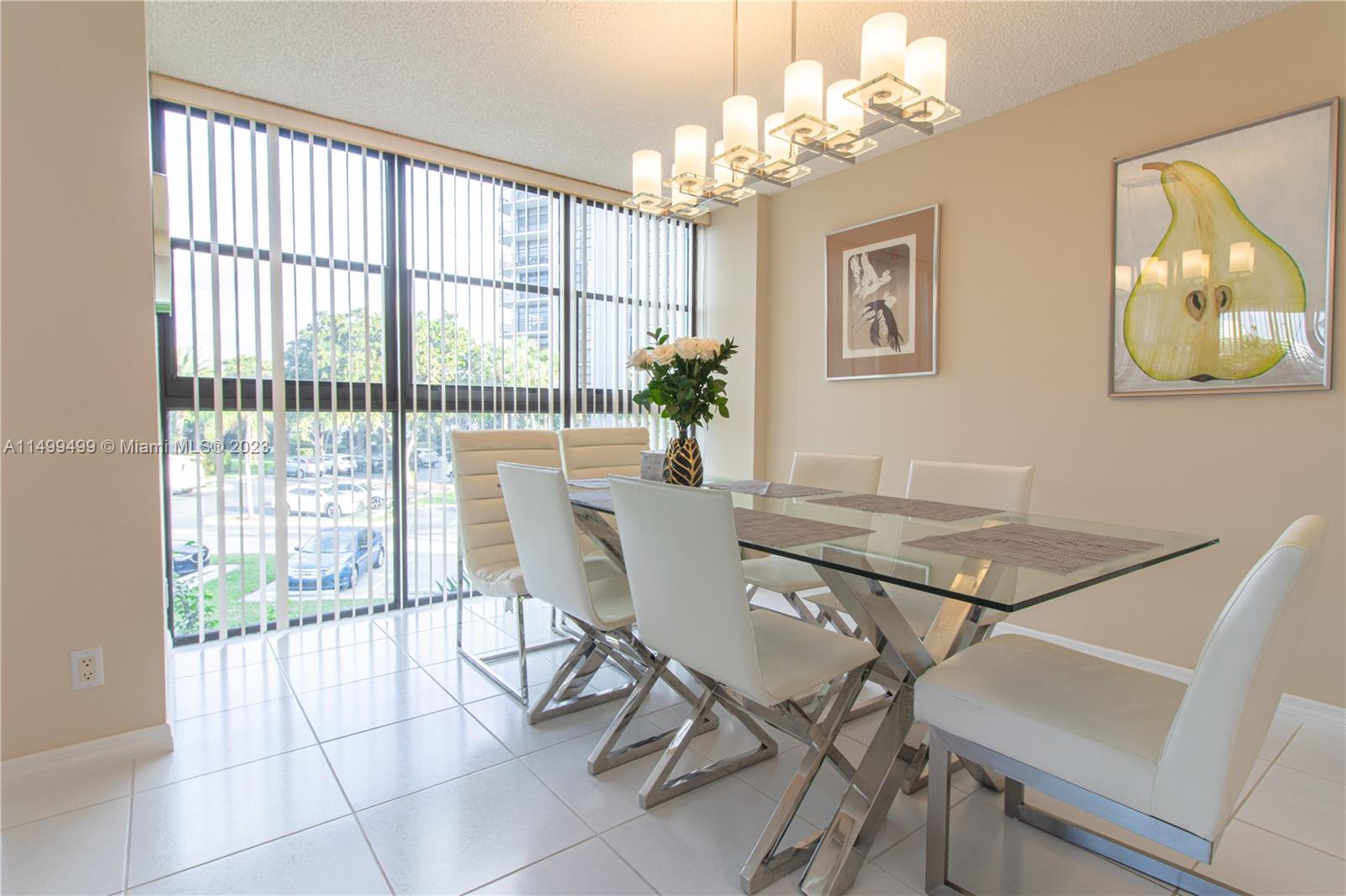 400 Leslie Dr 209, Hallandale Beach, Florida 33009, 2 Bedrooms Bedrooms, ,2 BathroomsBathrooms,Residential,For Sale,400 Leslie Dr 209,A11499499