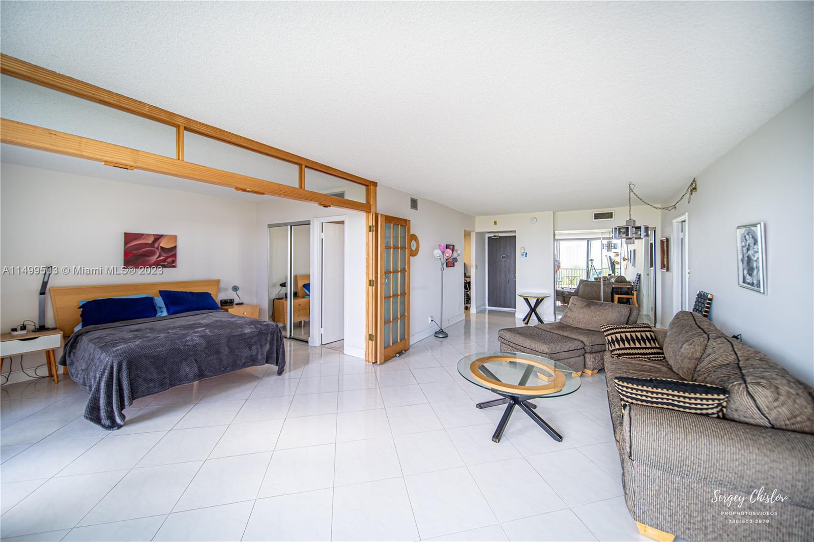 20335 Country Club Dr, Aventura, FL, 33180 United States, 2 Bedrooms Bedrooms, ,2 BathroomsBathrooms,Residential,For Sale,Country Club Dr,A11499503