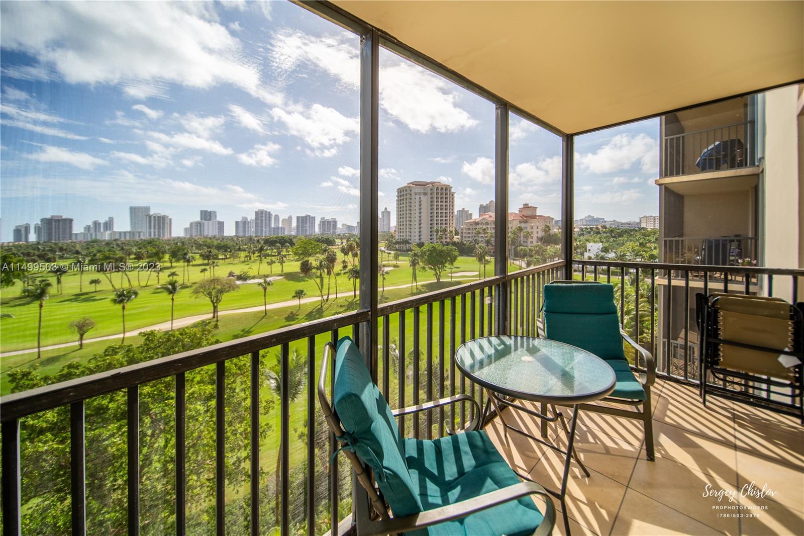 20335 Country Club Dr, Aventura, FL, 33180 United States, 2 Bedrooms Bedrooms, ,2 BathroomsBathrooms,Residential,For Sale,Country Club Dr,A11499503