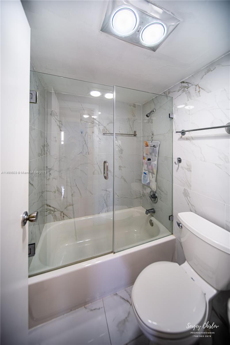 20335 Country Club Dr, Aventura, FL, 33180 United States, 2 Bedrooms Bedrooms, ,2 BathroomsBathrooms,Residential,For Sale,Country Club Dr,A11499503