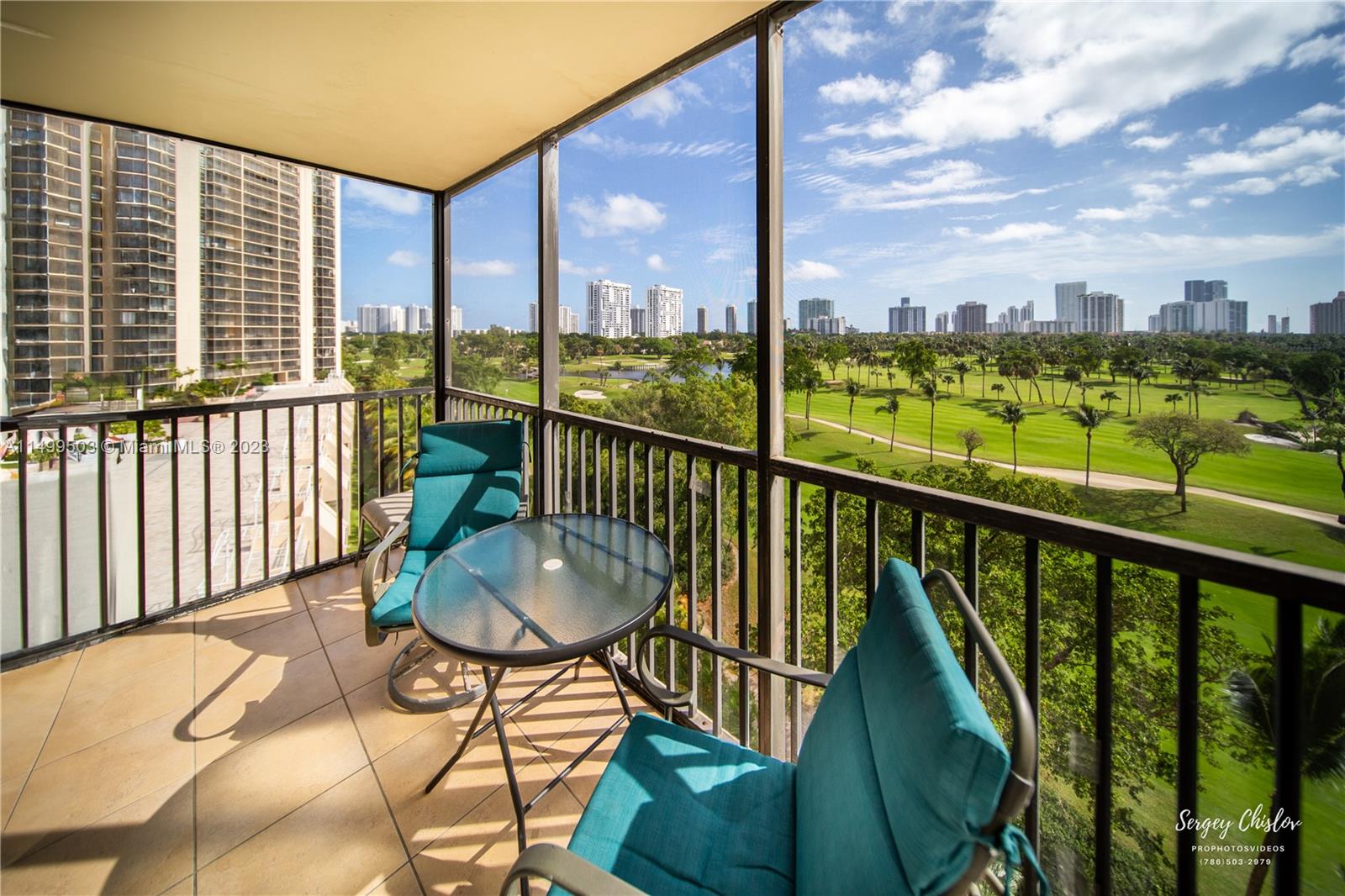 20335 Country Club Dr, Aventura, FL, 33180 United States, 2 Bedrooms Bedrooms, ,2 BathroomsBathrooms,Residential,For Sale,Country Club Dr,A11499503
