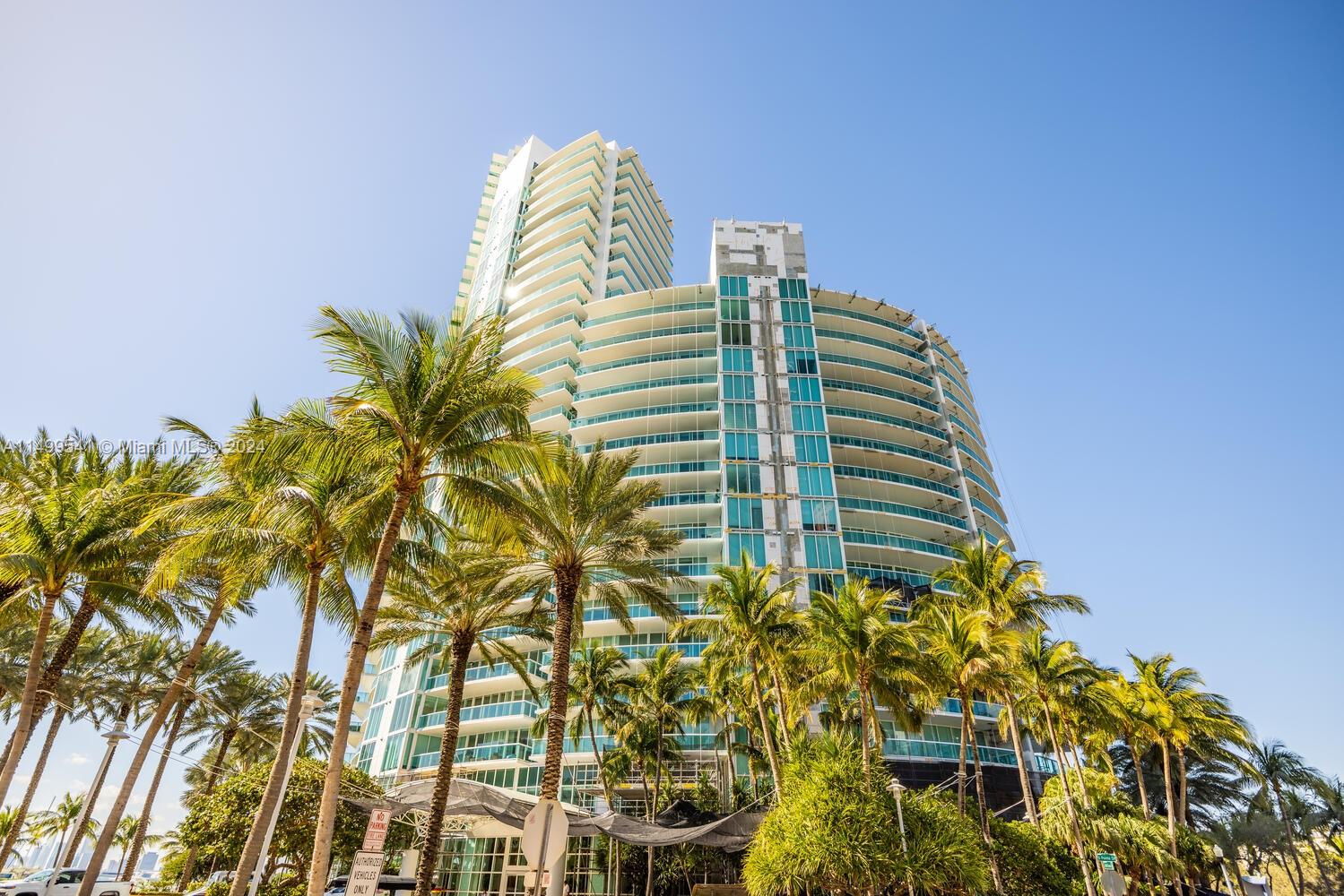 1000 S Pointe Dr 1505, Miami Beach, Florida 33139, 2 Bedrooms Bedrooms, ,2 BathroomsBathrooms,Residential,For Sale,1000 S Pointe Dr 1505,A11499541