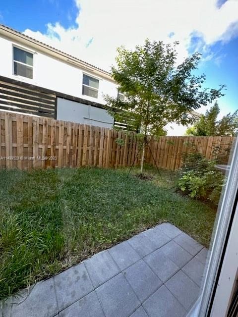 2655 SE 11th St 2655, Homestead, Florida 33035, 3 Bedrooms Bedrooms, ,2 BathroomsBathrooms,Residentiallease,For Rent,2655 SE 11th St 2655,A11499320