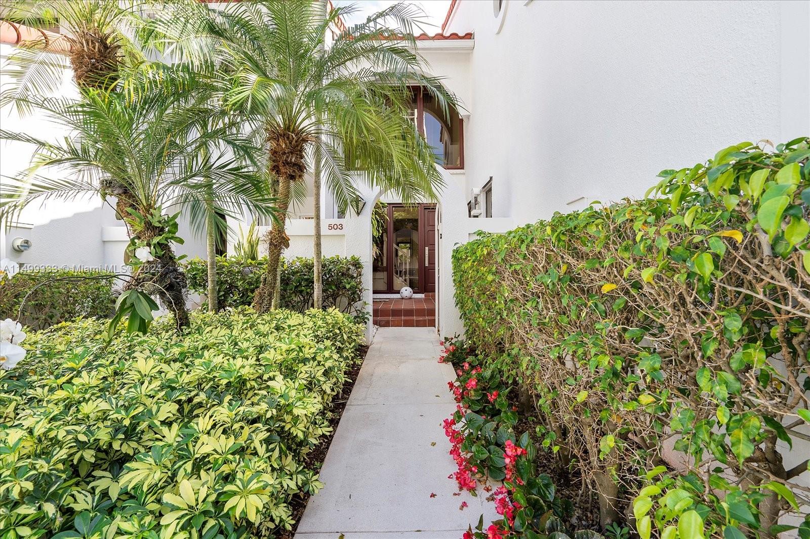 3620 Yacht Club Dr, Aventura, FL, 33180 United States, 2 Bedrooms Bedrooms, ,2 BathroomsBathrooms,Residential,For Sale,Yacht Club Dr,A11499333