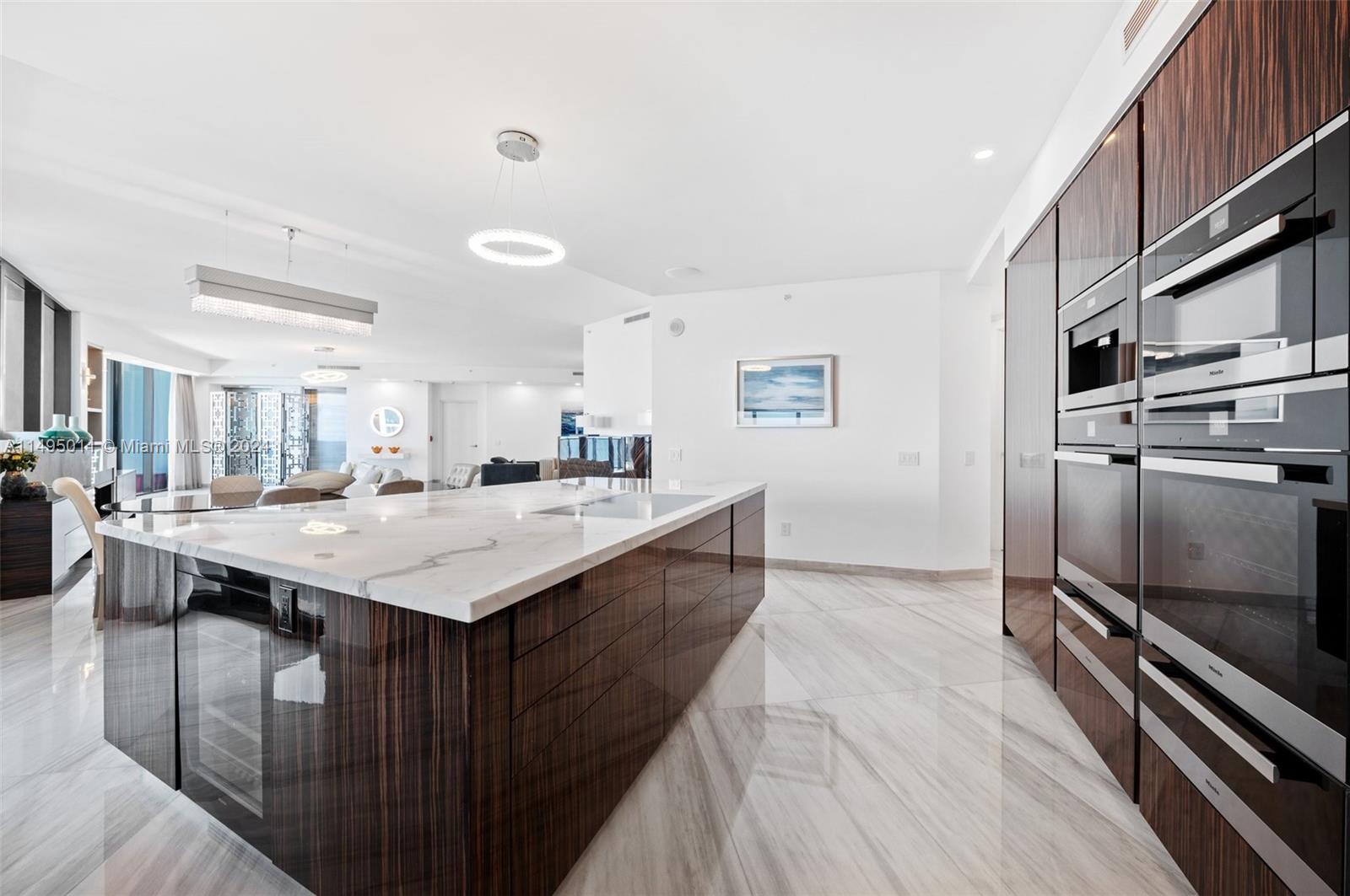 18555 Collins Ave, Sunny Isles Beach, FL, 33160 United States, 4 Bedrooms Bedrooms, ,4 BathroomsBathrooms,Residential,For Sale,Collins Ave,A11495011