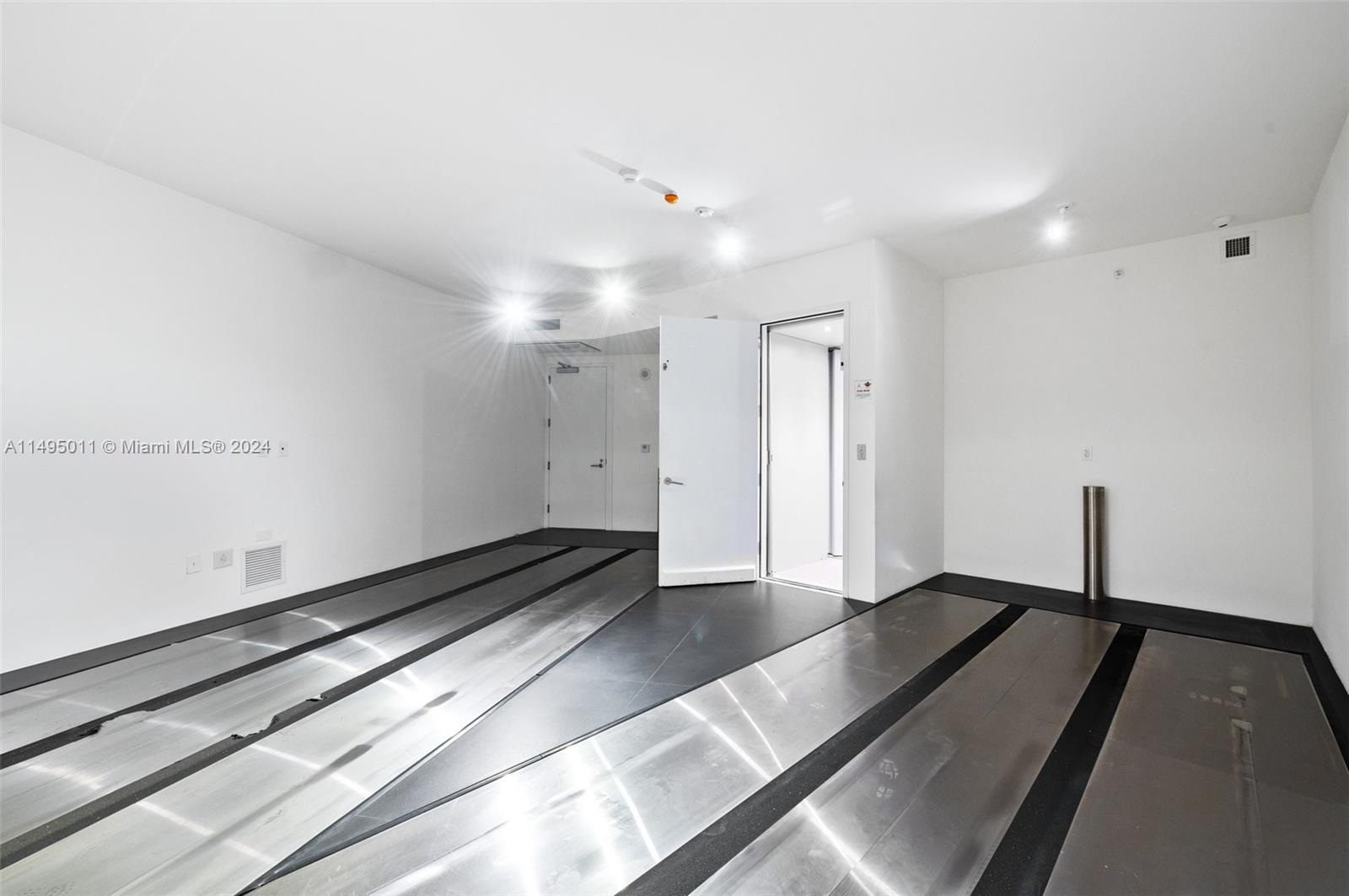 18555 Collins Ave 2105, Sunny Isles Beach, Florida 33160, 4 Bedrooms Bedrooms, ,4 BathroomsBathrooms,Residential,For Sale,18555 Collins Ave 2105,A11495011