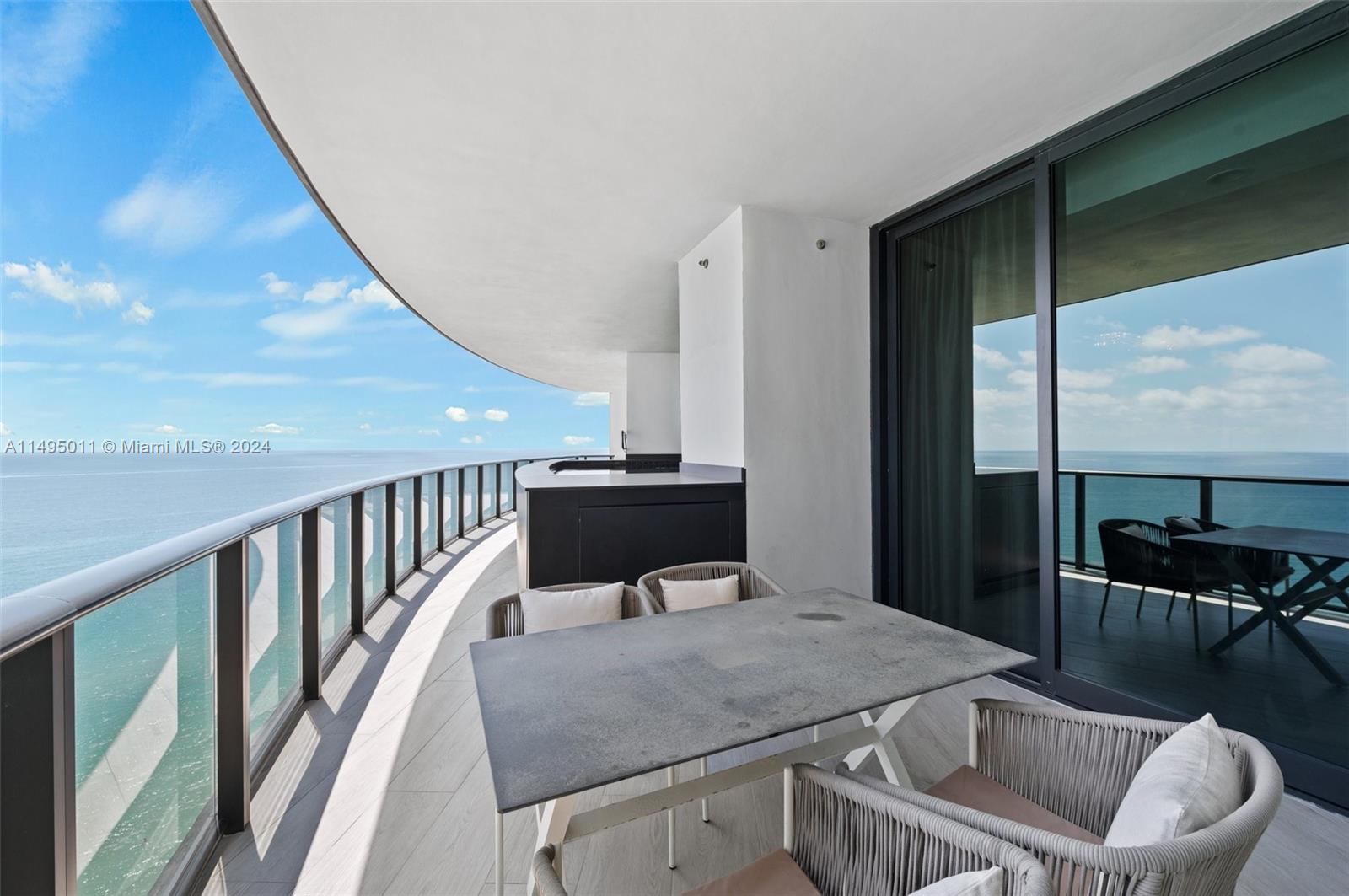 18555 Collins Ave, Sunny Isles Beach, FL, 33160 United States, 4 Bedrooms Bedrooms, ,4 BathroomsBathrooms,Residential,For Sale,Collins Ave,A11495011