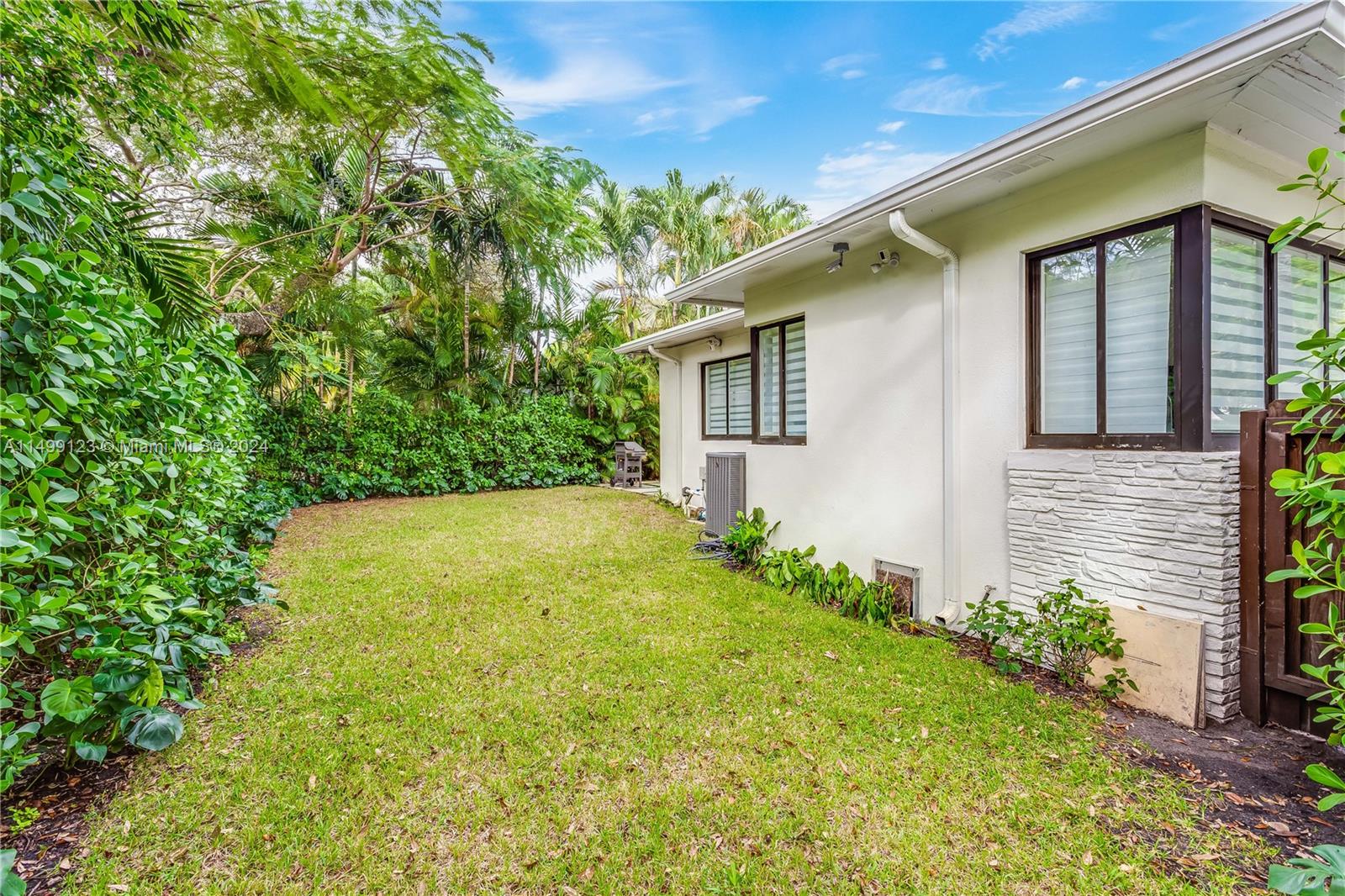 5050 NE 5th Ave, Miami, Florida 33137, 3 Bedrooms Bedrooms, ,2 BathroomsBathrooms,Residential,For Sale,5050 NE 5th Ave,A11499123