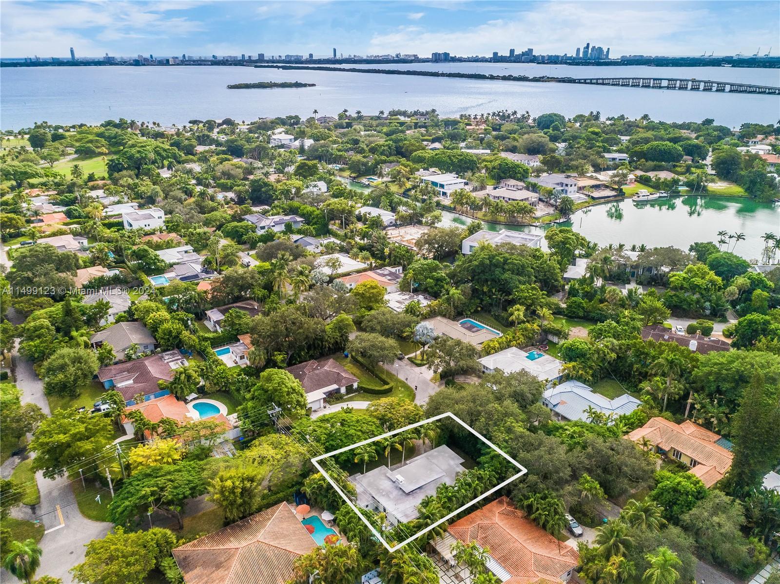5050 NE 5th Ave, Miami, Florida 33137, 3 Bedrooms Bedrooms, ,2 BathroomsBathrooms,Residential,For Sale,5050 NE 5th Ave,A11499123