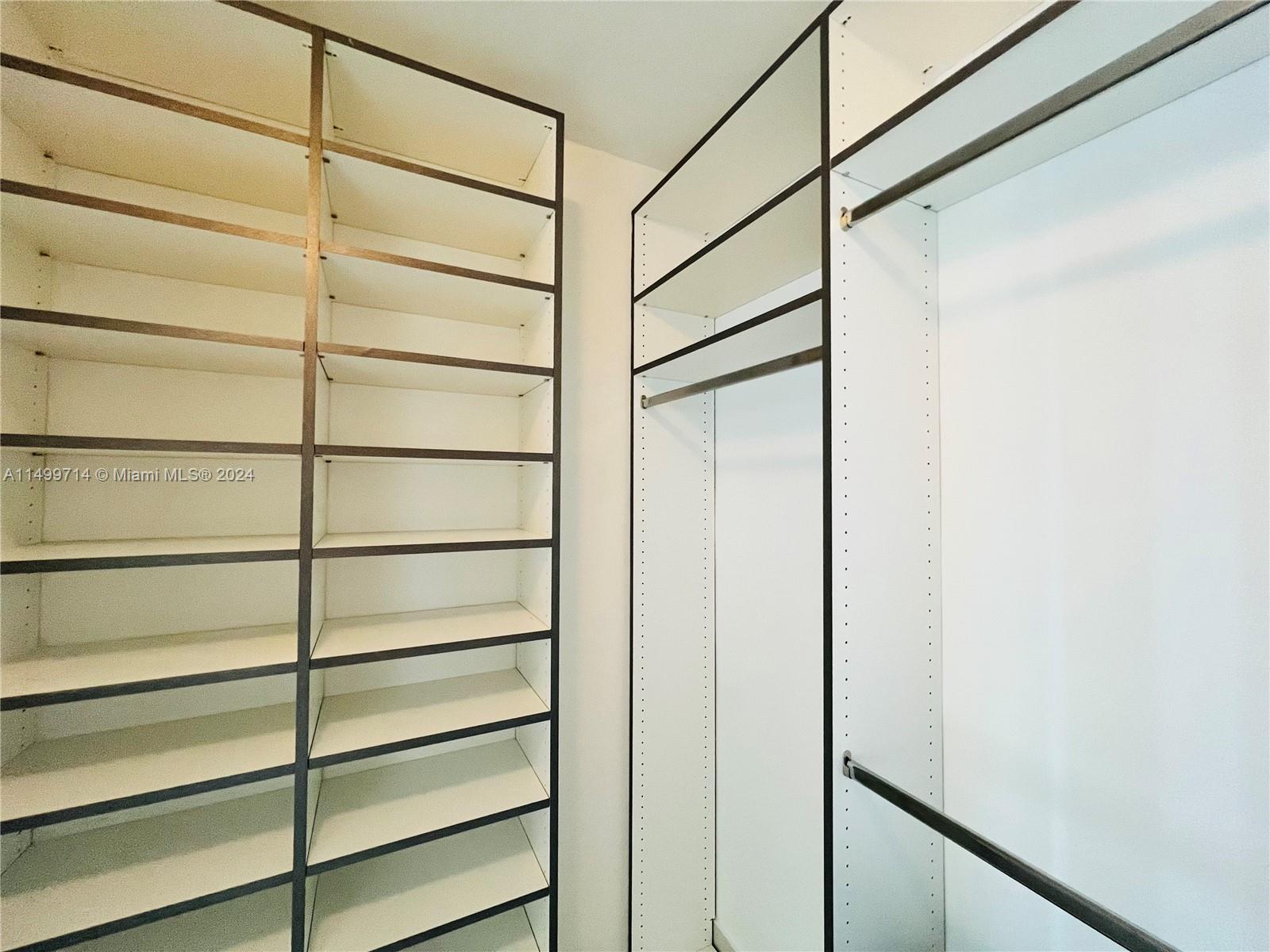 501 NE 31st St PH4202, Miami, Florida 33137, 4 Bedrooms Bedrooms, ,4 BathroomsBathrooms,Residentiallease,For Rent,501 NE 31st St PH4202,A11499714