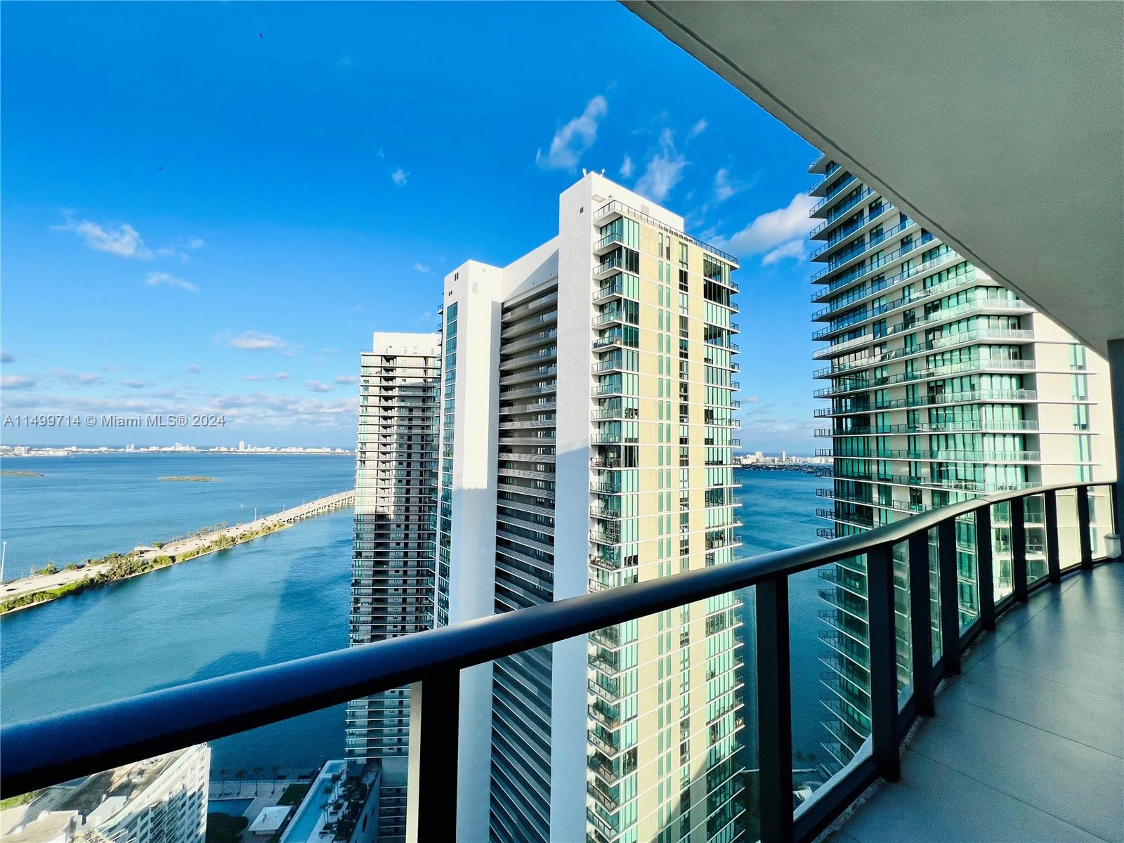 501 NE 31st St PH4202, Miami, Florida 33137, 4 Bedrooms Bedrooms, ,4 BathroomsBathrooms,Residentiallease,For Rent,501 NE 31st St PH4202,A11499714