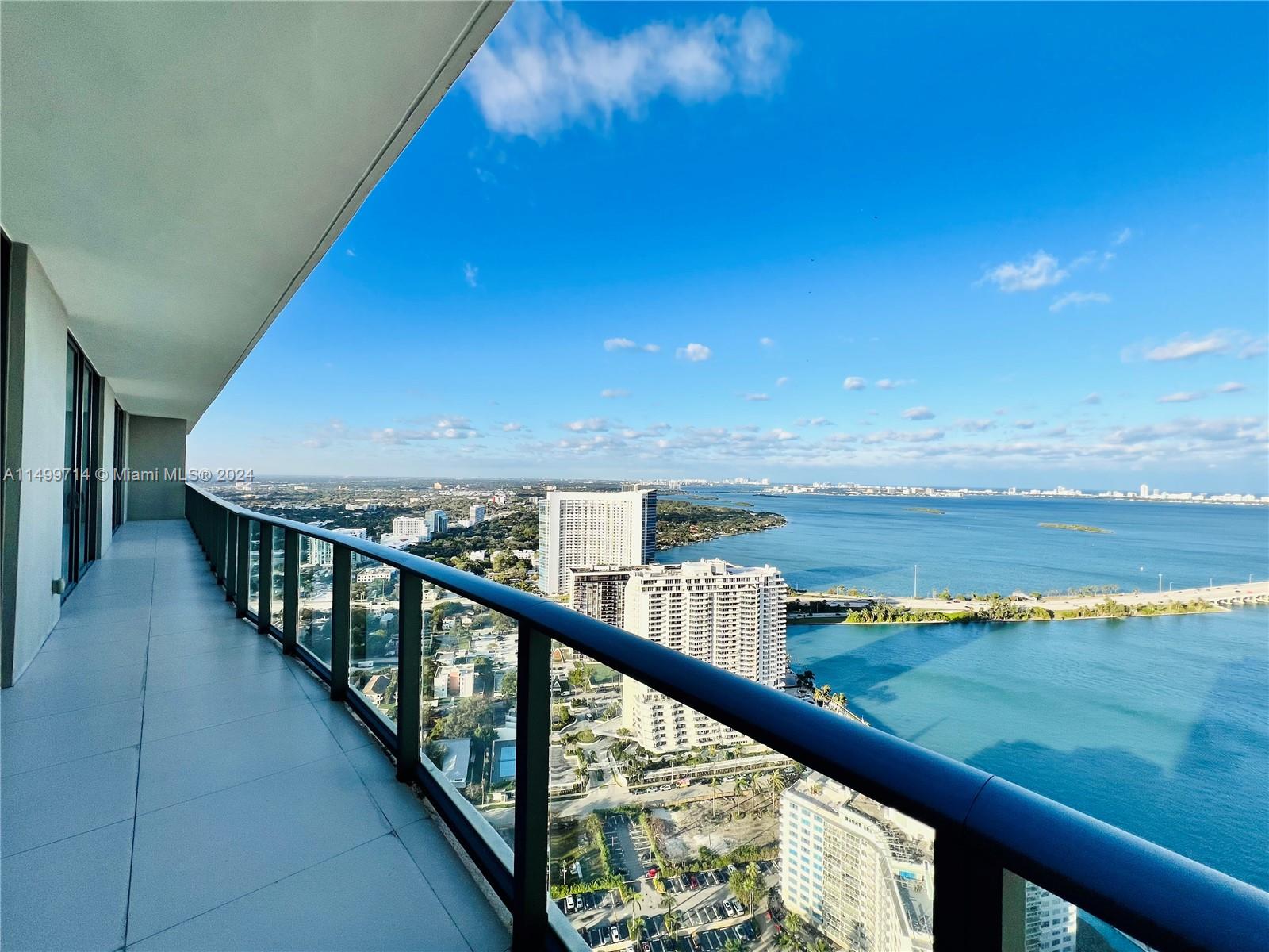 501 NE 31st St PH4202, Miami, Florida 33137, 4 Bedrooms Bedrooms, ,4 BathroomsBathrooms,Residentiallease,For Rent,501 NE 31st St PH4202,A11499714