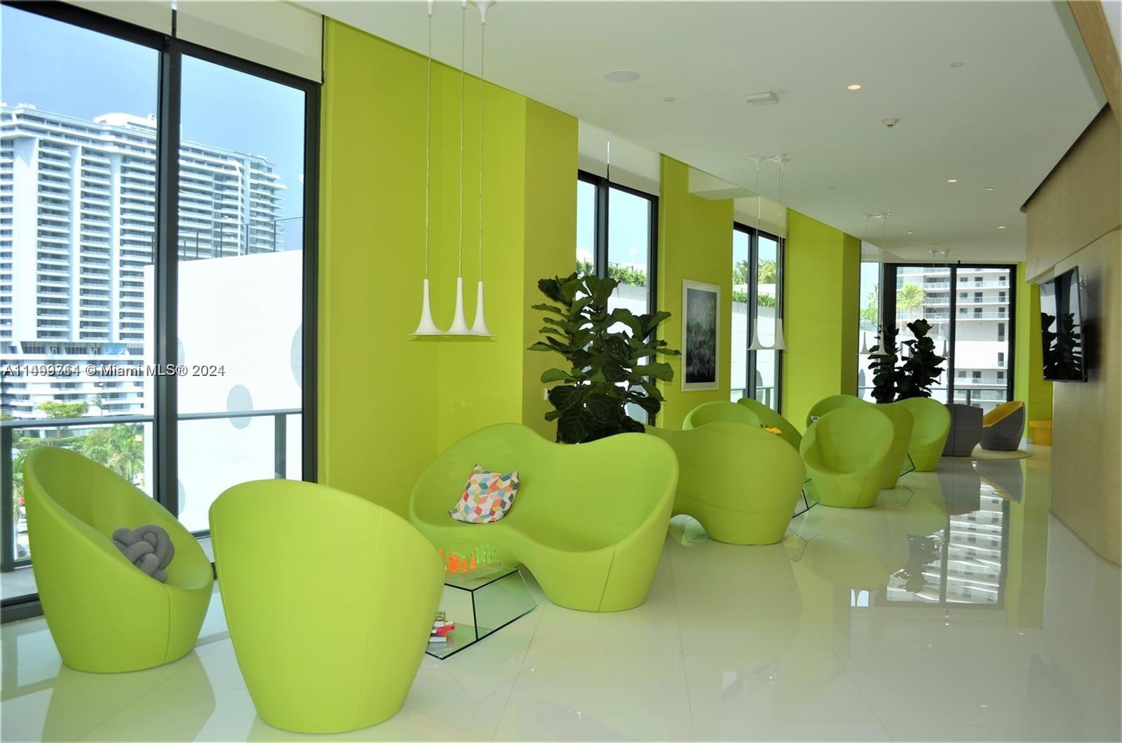 501 NE 31st St PH4202, Miami, Florida 33137, 4 Bedrooms Bedrooms, ,4 BathroomsBathrooms,Residentiallease,For Rent,501 NE 31st St PH4202,A11499714