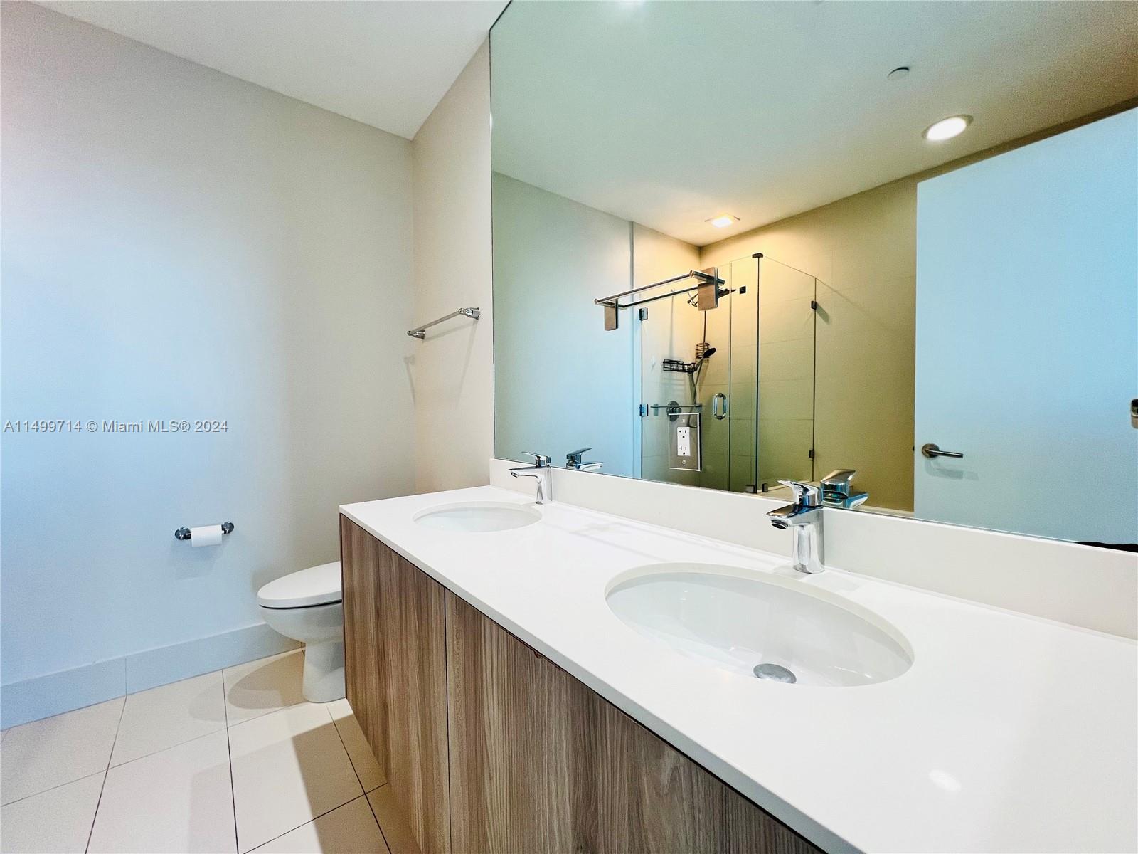 501 NE 31st St PH4202, Miami, Florida 33137, 4 Bedrooms Bedrooms, ,4 BathroomsBathrooms,Residentiallease,For Rent,501 NE 31st St PH4202,A11499714