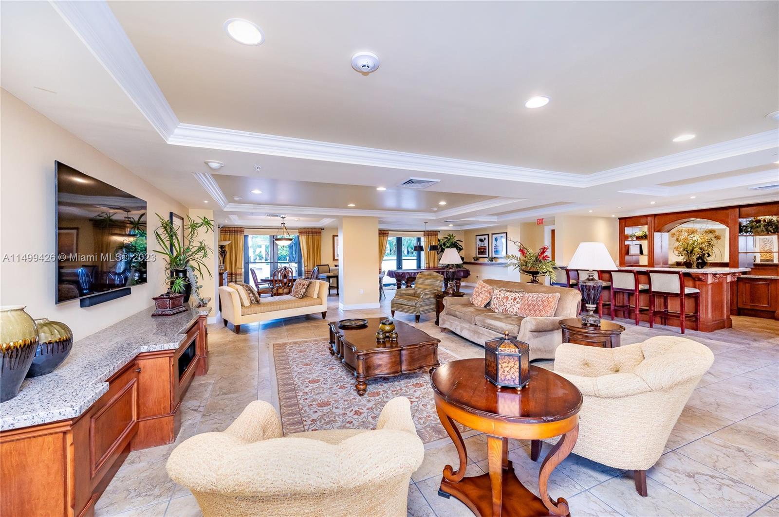 888 S Douglas Rd 113, Coral Gables, Florida 33134, 1 Bedroom Bedrooms, 4 Rooms Rooms,1 BathroomBathrooms,Residential,For Sale,888 S Douglas Rd 113,A11499426