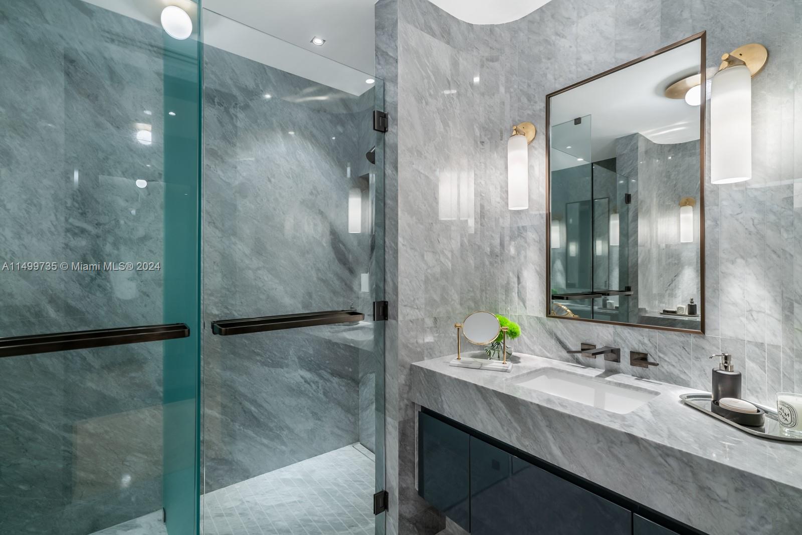300 N Biscayne Blvd 8703, Miami, Florida 33132, 3 Bedrooms Bedrooms, ,3 BathroomsBathrooms,Residential,For Sale,300 N Biscayne Blvd 8703,A11499735