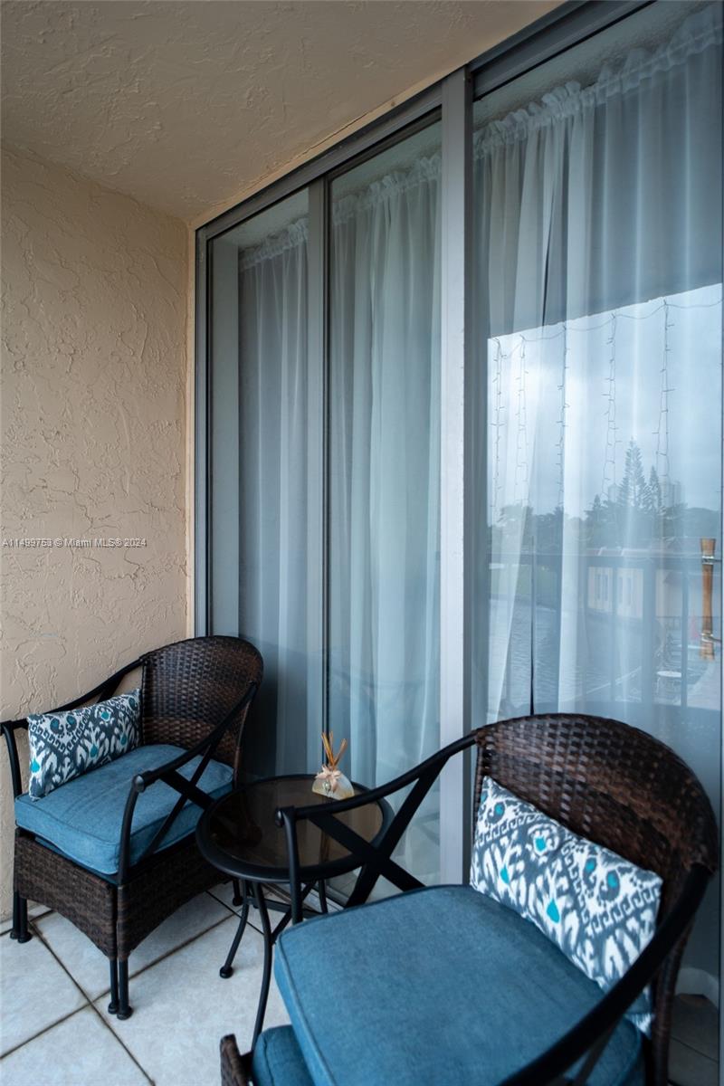 2001 Atlantic Shores Blvd 320, Hallandale Beach, Florida 33009, 2 Bedrooms Bedrooms, ,2 BathroomsBathrooms,Residential,For Sale,2001 Atlantic Shores Blvd 320,A11499753