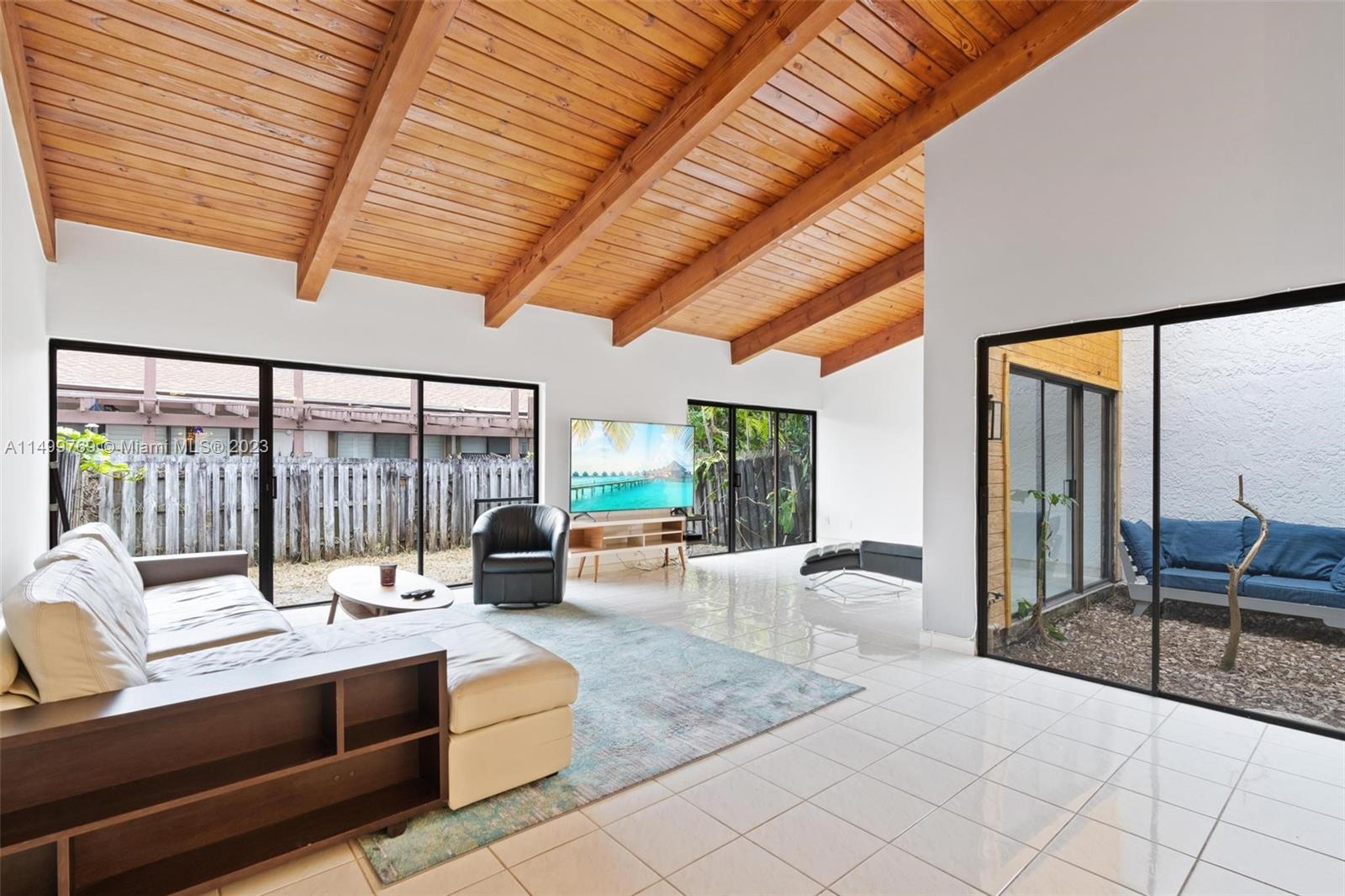 2679 S Parkview Dr 2679, Hallandale Beach, Florida 33009, 2 Bedrooms Bedrooms, ,2 BathroomsBathrooms,Residential,For Sale,2679 S Parkview Dr 2679,A11499769