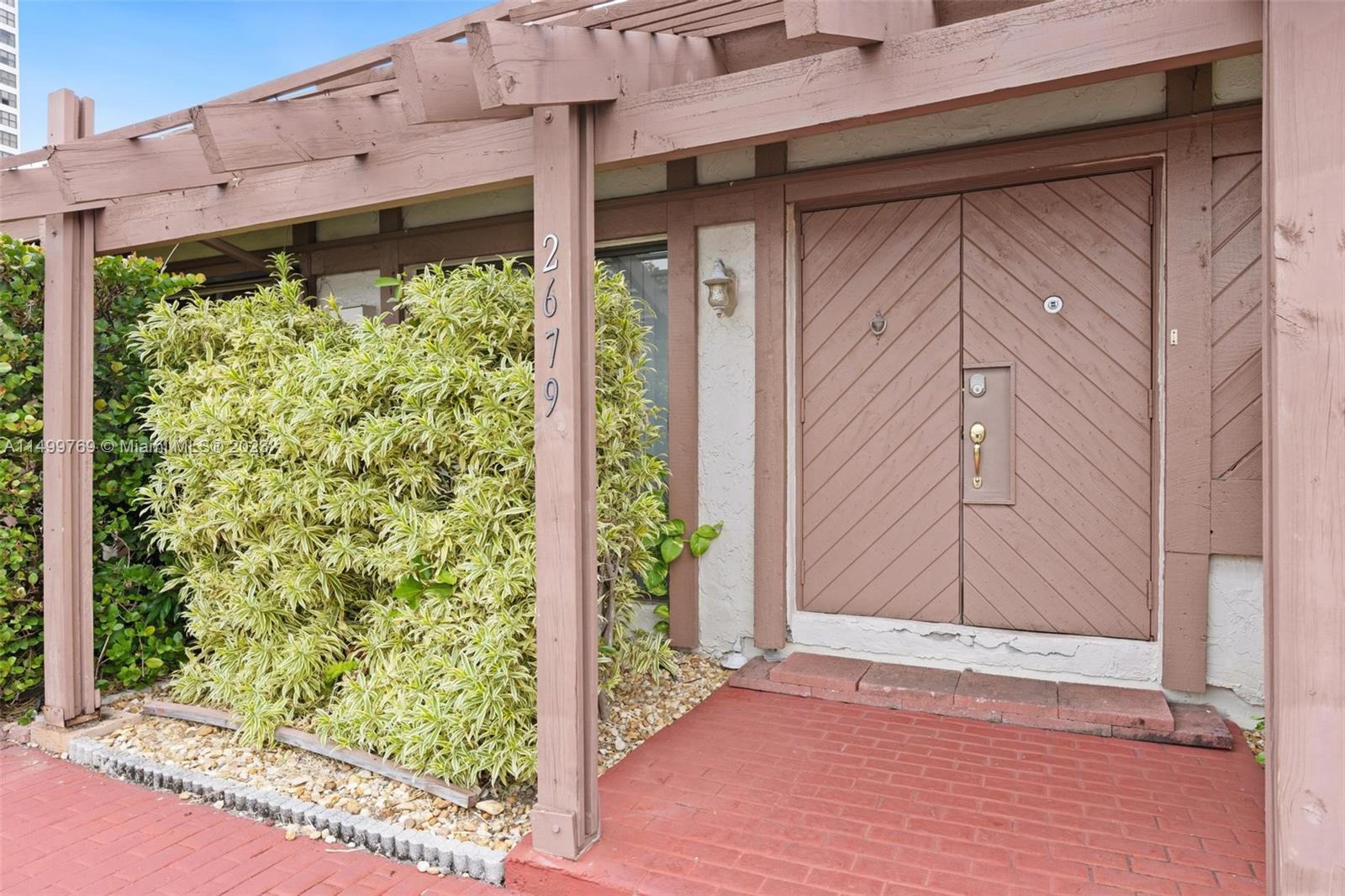 2679 S Parkview Dr 2679, Hallandale Beach, Florida 33009, 2 Bedrooms Bedrooms, ,2 BathroomsBathrooms,Residential,For Sale,2679 S Parkview Dr 2679,A11499769