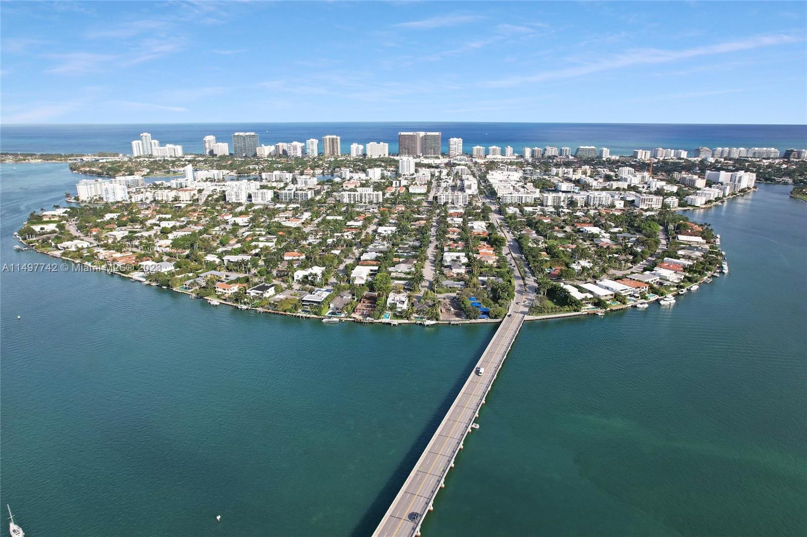9781 E Bay Harbor 201, Bay Harbor Islands, Florida 33154, 3 Bedrooms Bedrooms, ,3 BathroomsBathrooms,Residential,For Sale,9781 E Bay Harbor 201,A11497742