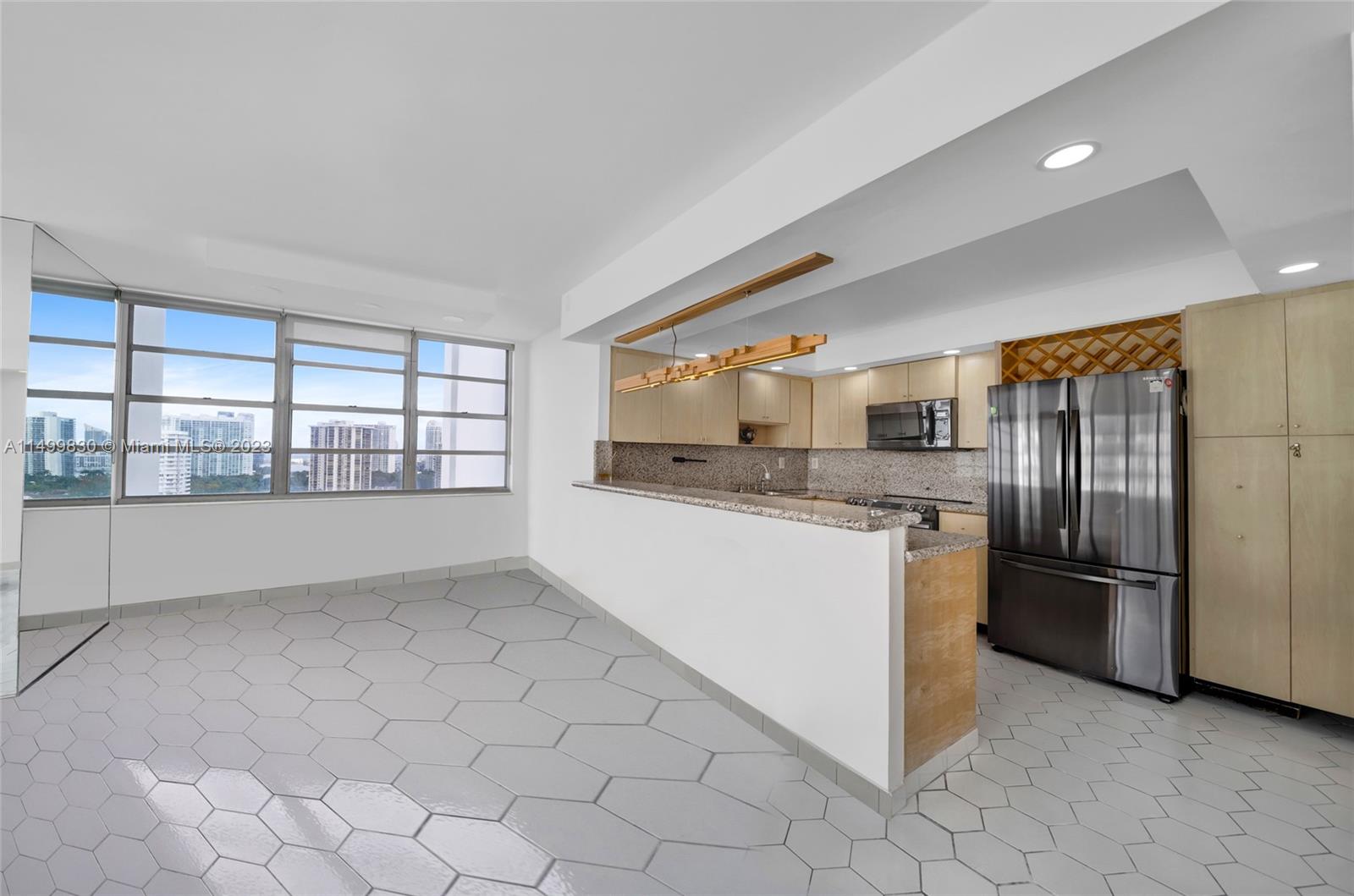 2750 NE 183rd St 1909, Aventura, Florida 33160, 2 Bedrooms Bedrooms, ,2 BathroomsBathrooms,Residentiallease,For Rent,2750 NE 183rd St 1909,A11499830