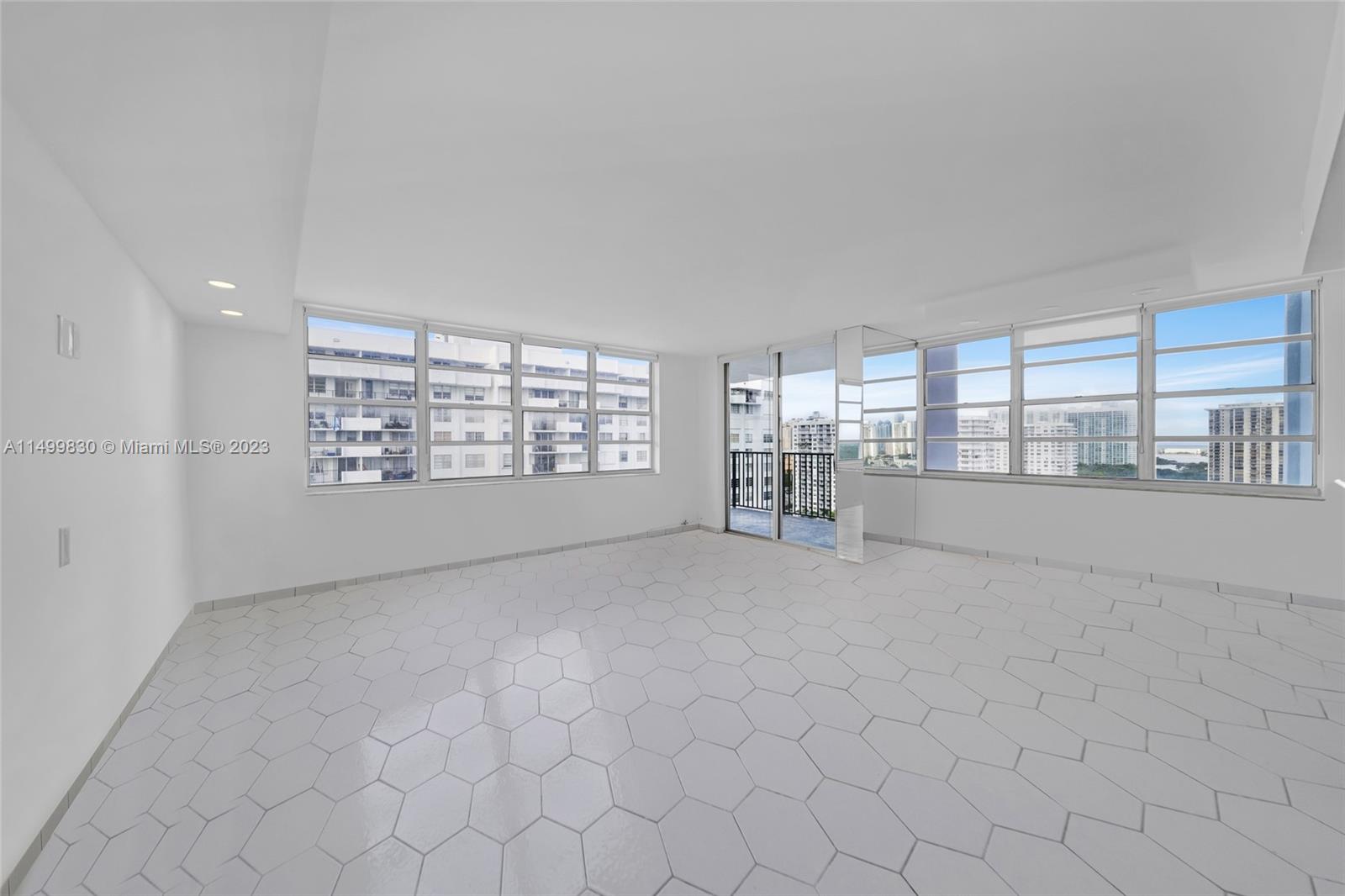 2750 NE 183rd St 1909, Aventura, Florida 33160, 2 Bedrooms Bedrooms, ,2 BathroomsBathrooms,Residentiallease,For Rent,2750 NE 183rd St 1909,A11499830