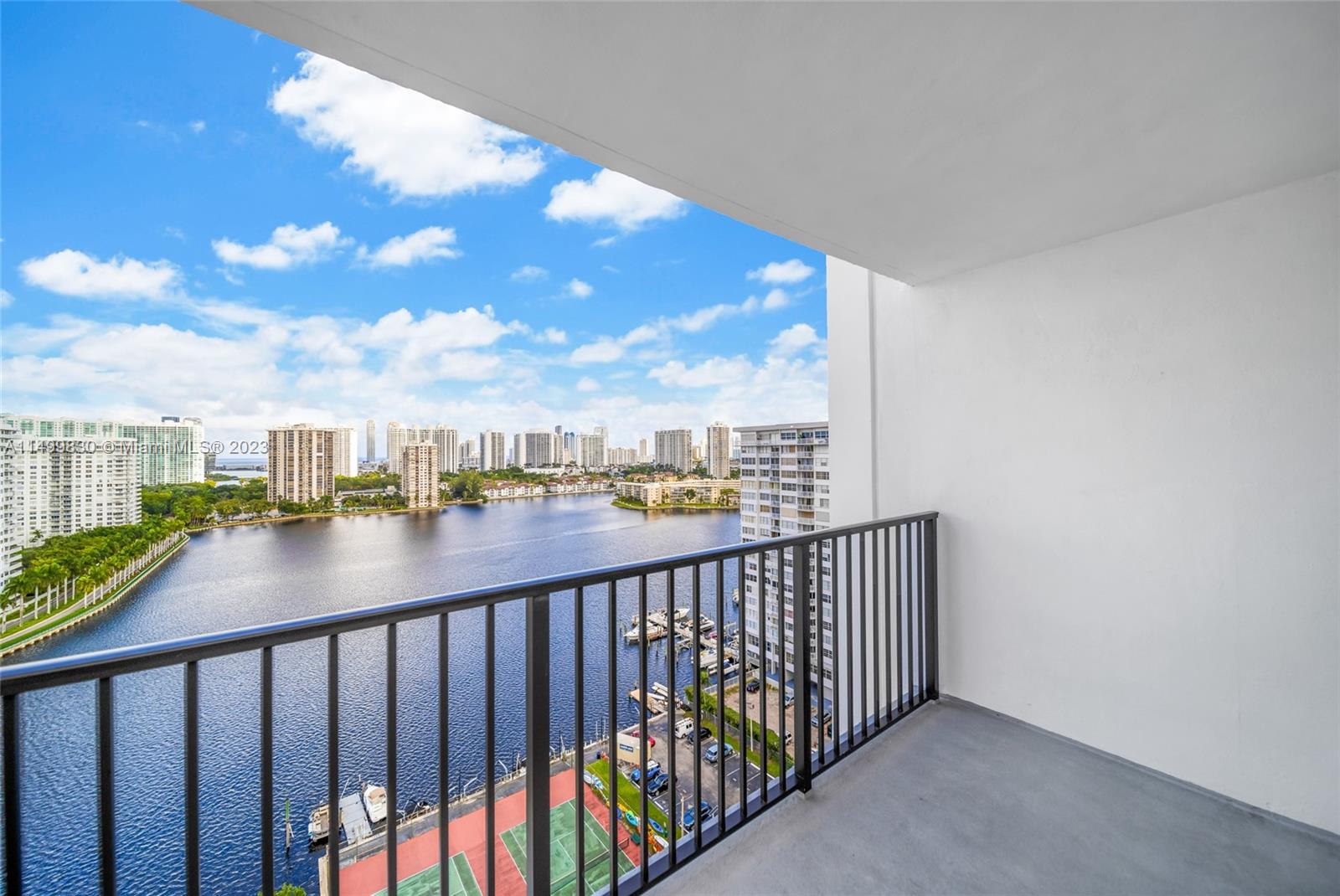 2750 NE 183rd St 1909, Aventura, Florida 33160, 2 Bedrooms Bedrooms, ,2 BathroomsBathrooms,Residentiallease,For Rent,2750 NE 183rd St 1909,A11499830