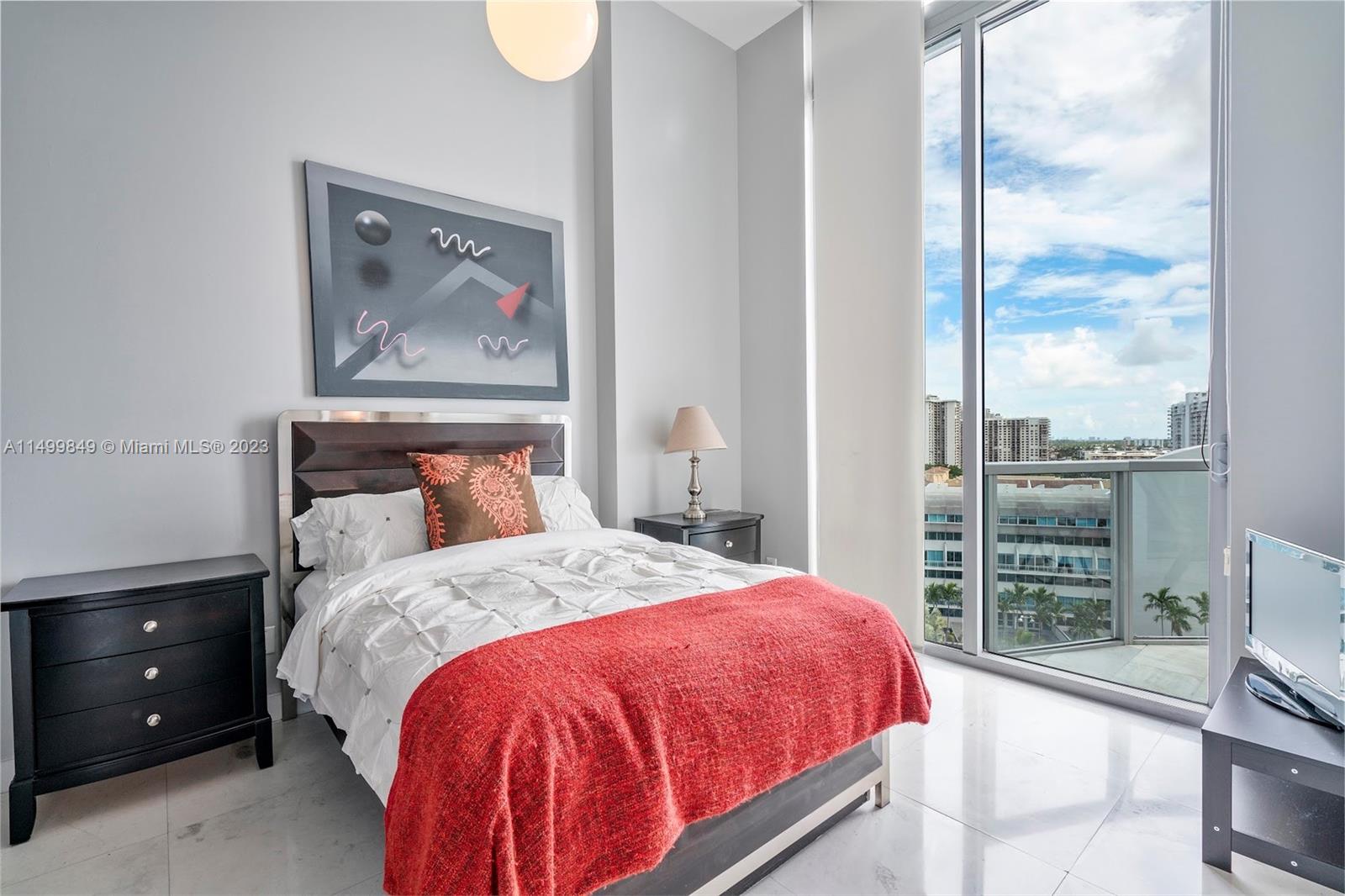 3029 NE 188th St 1117, Aventura, Florida 33180, 2 Bedrooms Bedrooms, ,2 BathroomsBathrooms,Residentiallease,For Rent,3029 NE 188th St 1117,A11499849