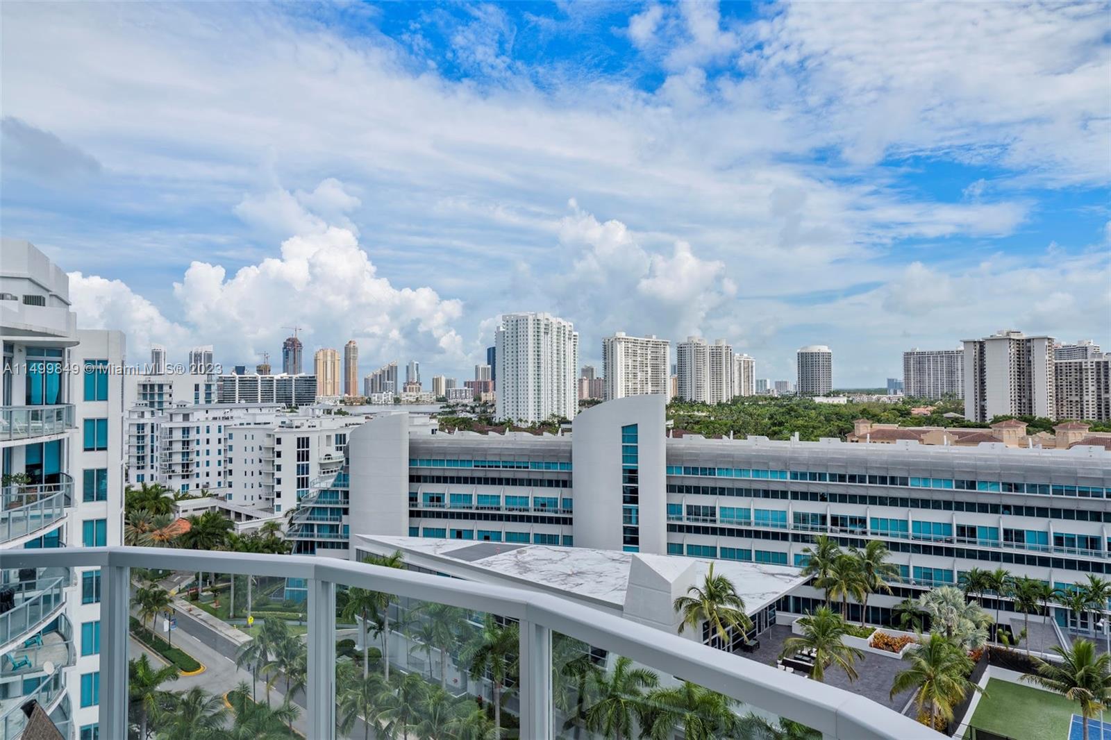 3029 NE 188th St 1117, Aventura, Florida 33180, 2 Bedrooms Bedrooms, ,2 BathroomsBathrooms,Residentiallease,For Rent,3029 NE 188th St 1117,A11499849