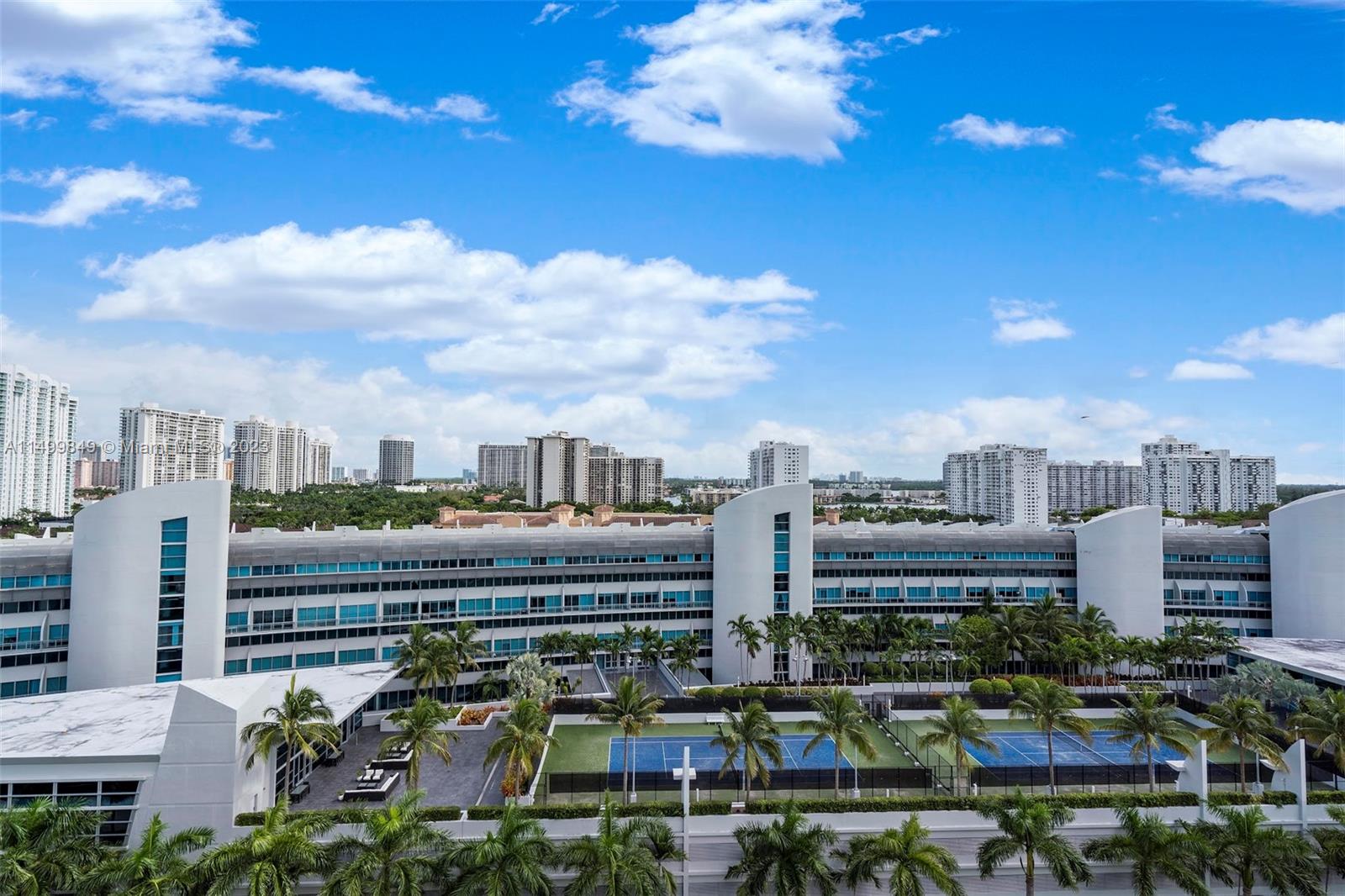 3029 NE 188th St 1117, Aventura, Florida 33180, 2 Bedrooms Bedrooms, ,2 BathroomsBathrooms,Residentiallease,For Rent,3029 NE 188th St 1117,A11499849