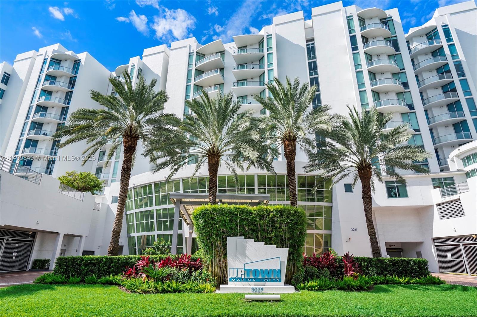 3029 NE 188th St 1117, Aventura, Florida 33180, 2 Bedrooms Bedrooms, ,2 BathroomsBathrooms,Residentiallease,For Rent,3029 NE 188th St 1117,A11499849